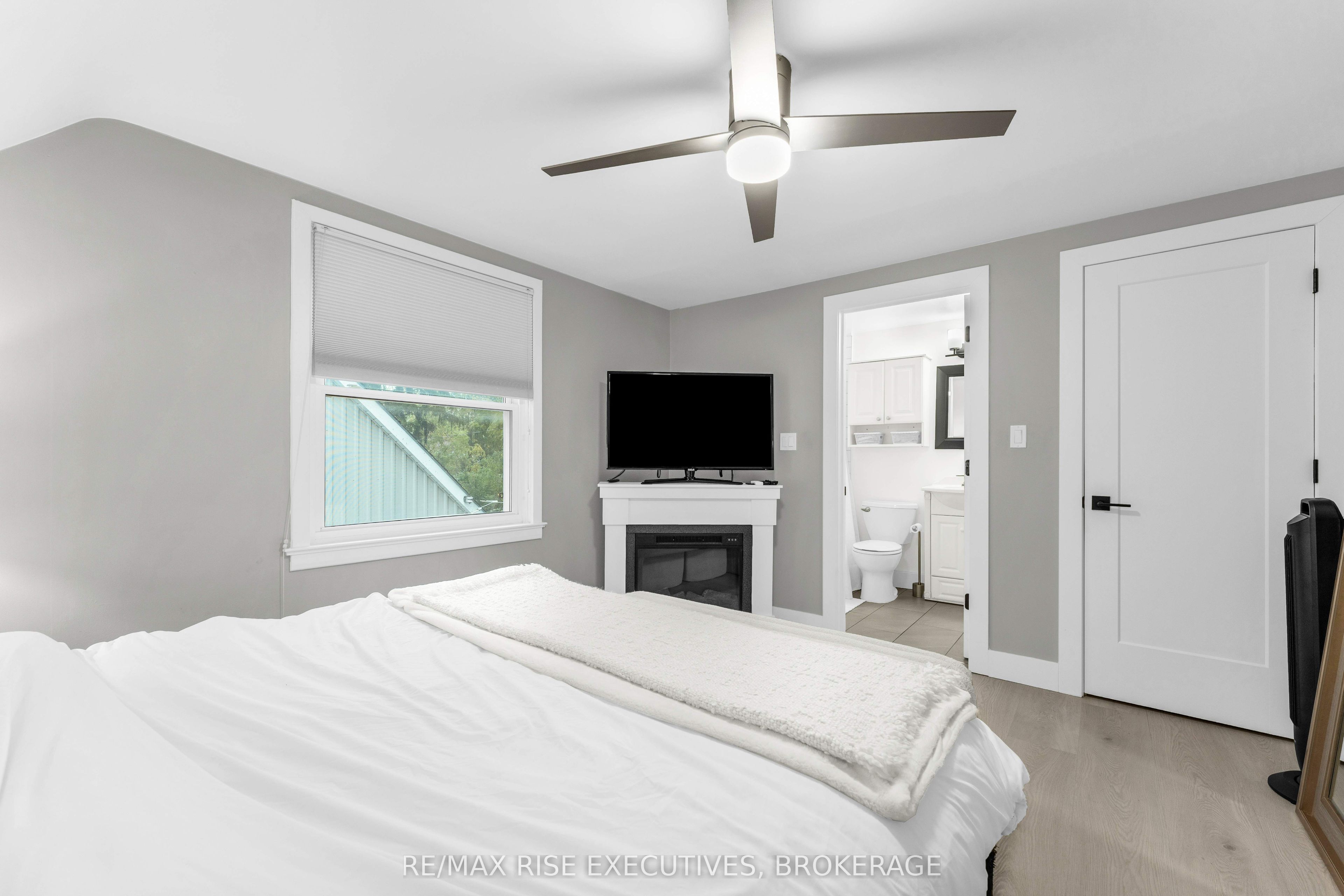 333 Palace Road Property Photo 18
