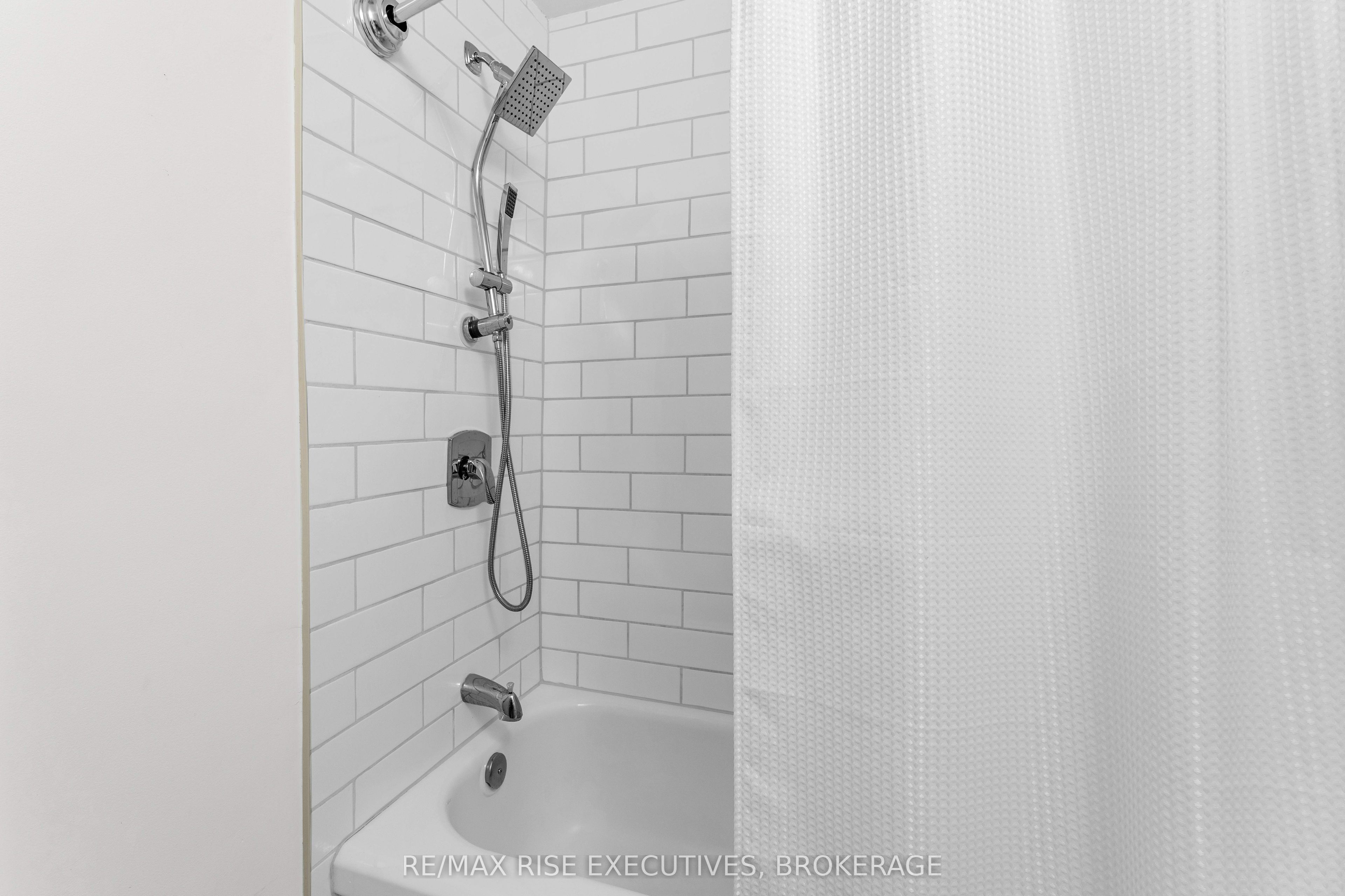 333 Palace Road Property Photo 20