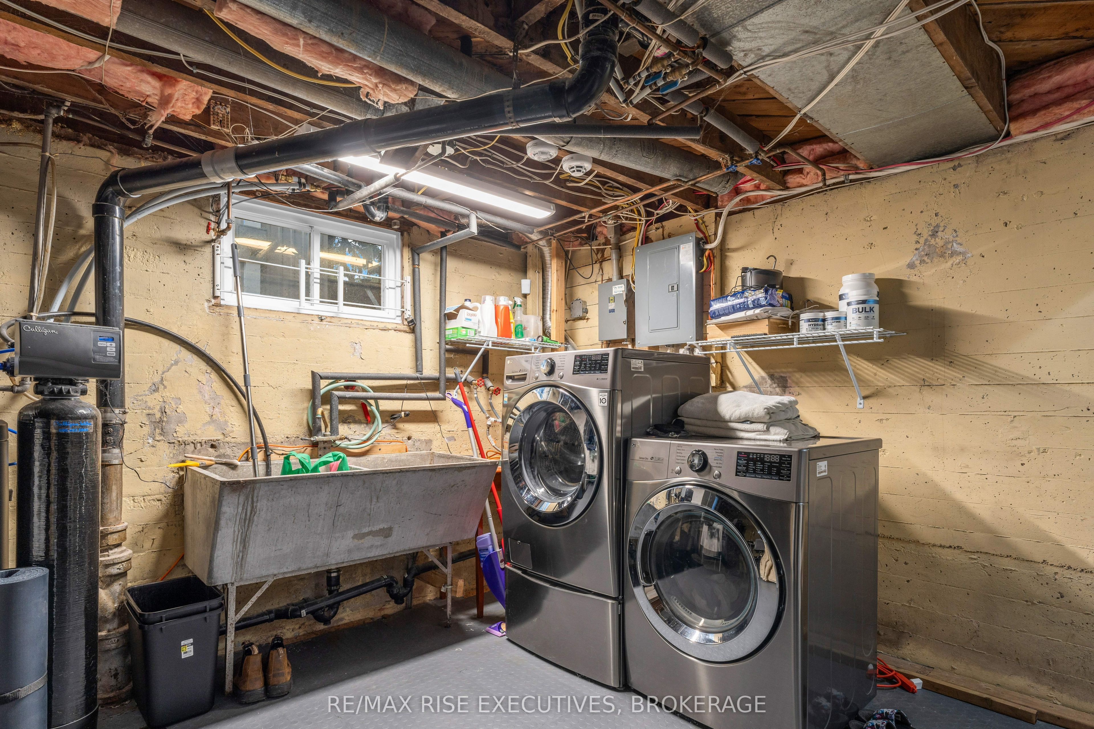 333 Palace Road Property Photo 24