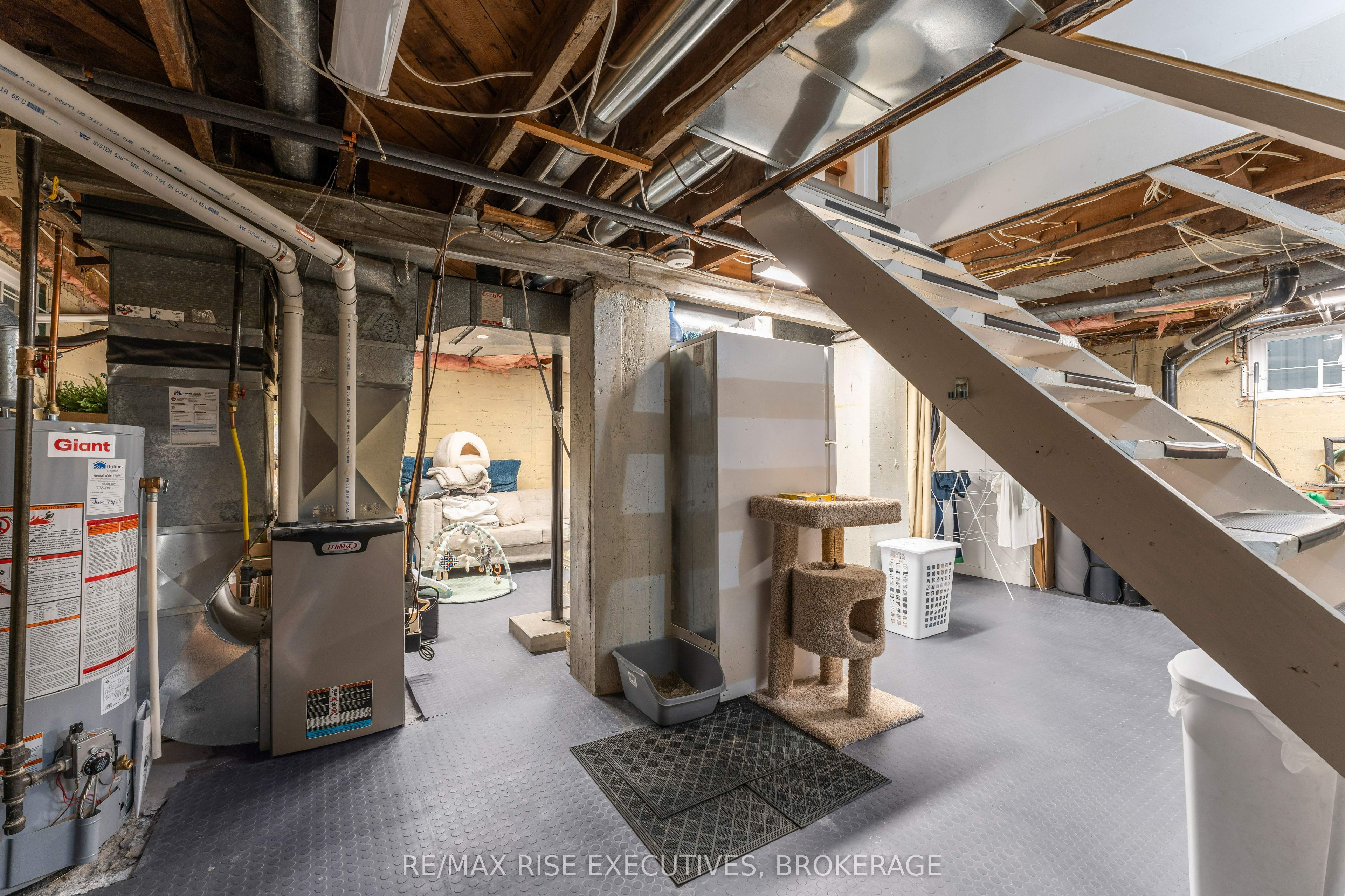 333 Palace Road Property Photo 26