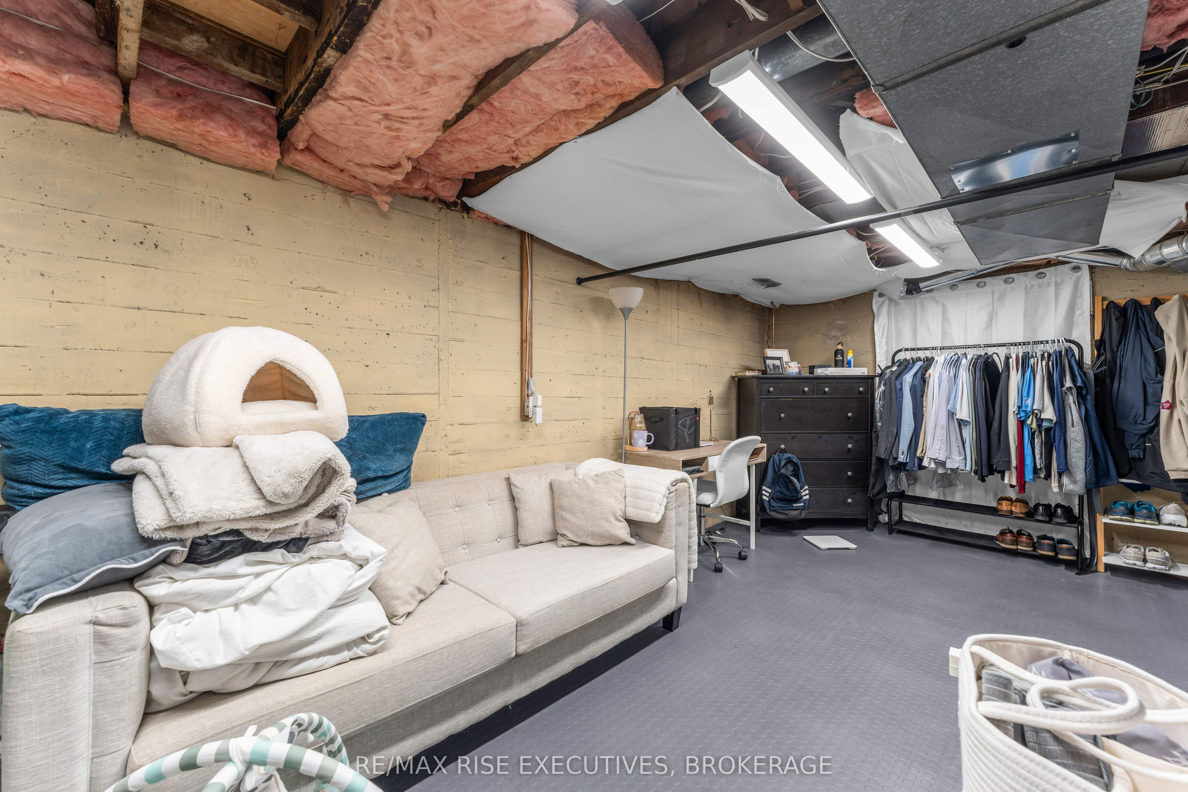 333 Palace Road Property Photo 27