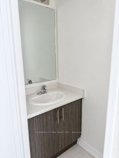87 Watts Mews Property Photo 18