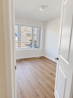 87 Watts Mews Property Photo 19