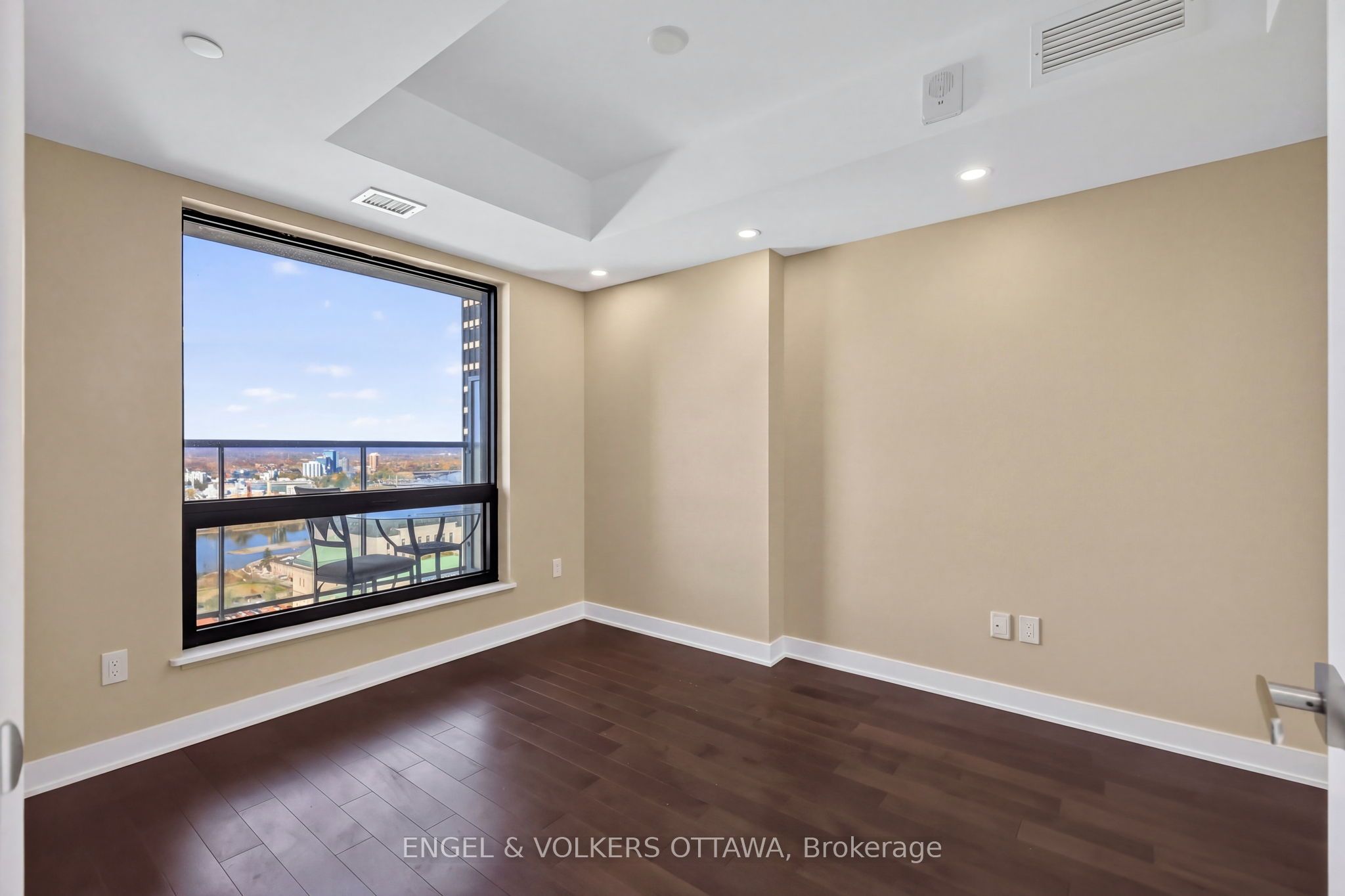 340 Queen Street 2104 Property Photo 15
