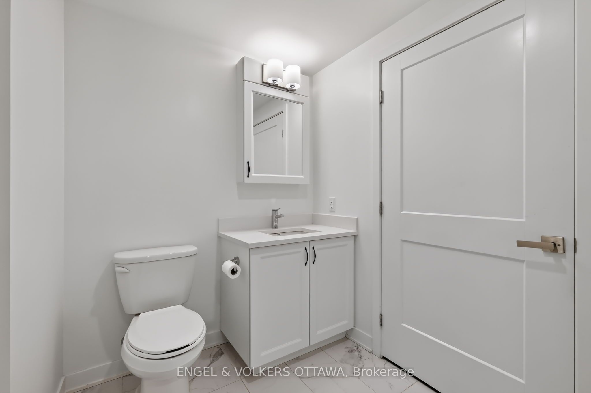 340 Queen Street 2104 Property Photo 24