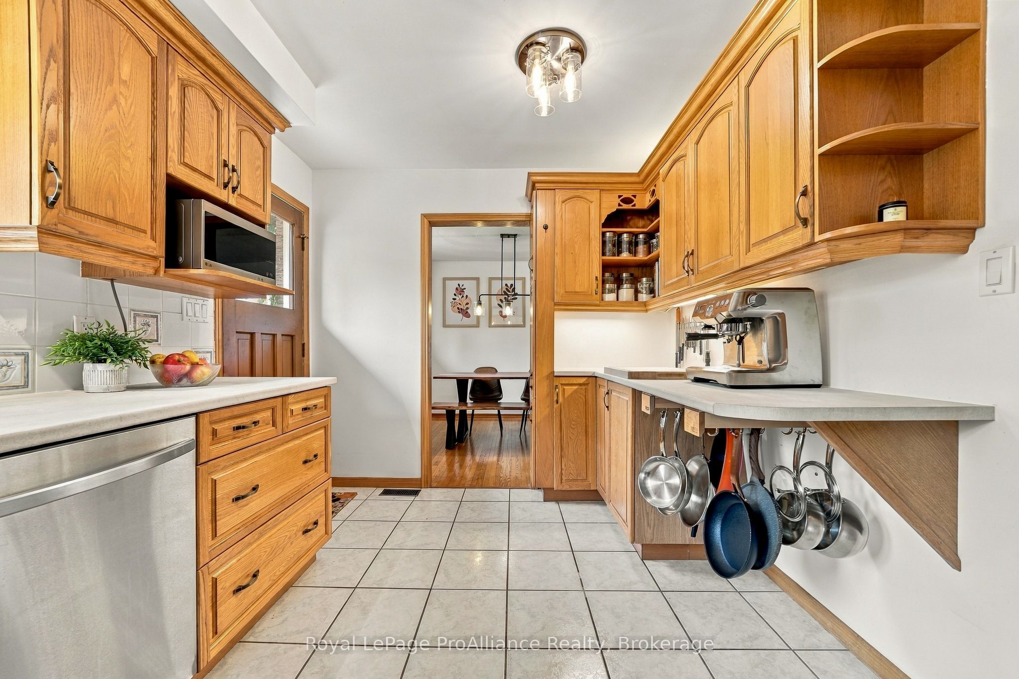 12 Thorncliffe Drive Property Photo 15