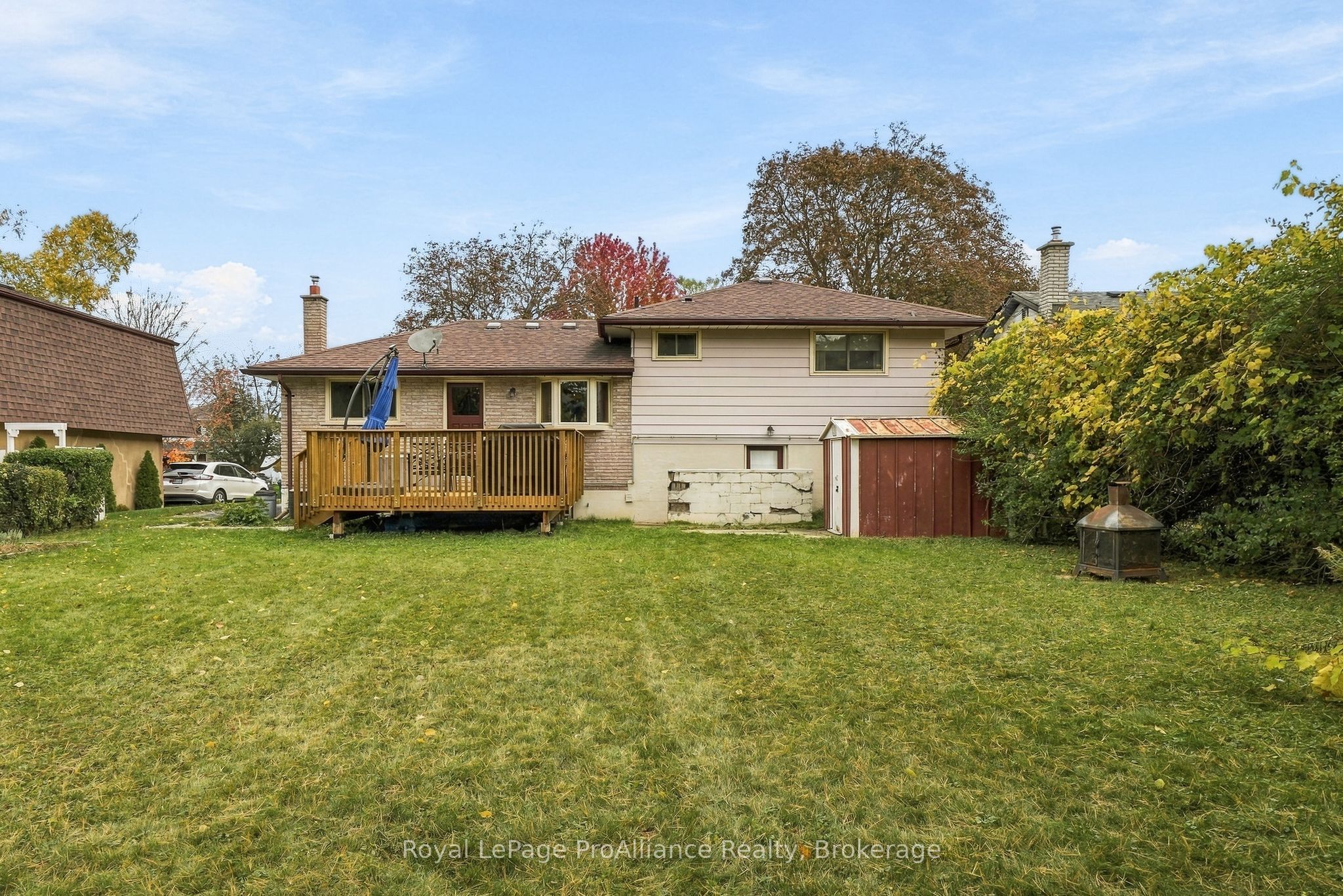 12 Thorncliffe Drive Property Photo 34