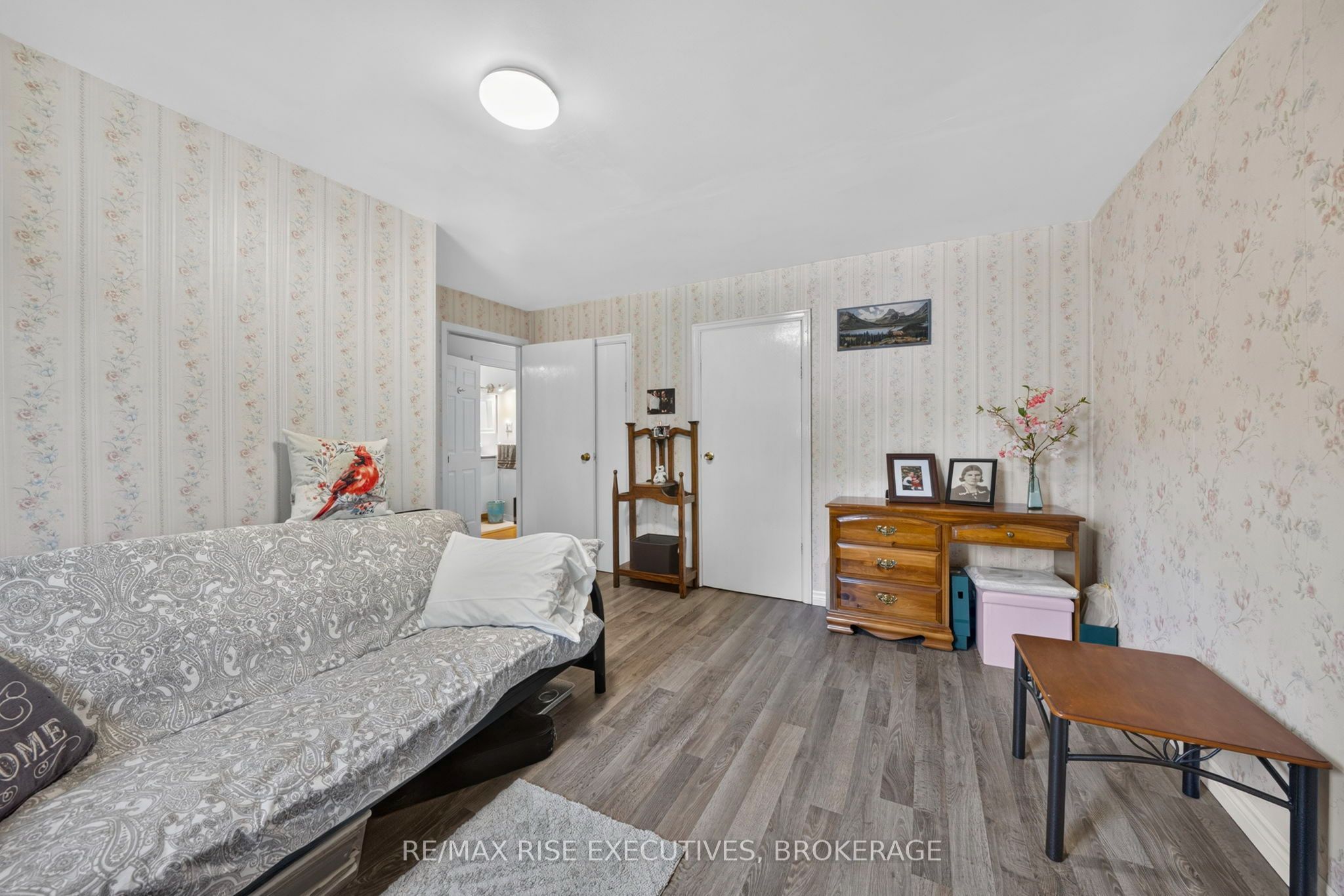 6900 Perth Road Property Photo 18