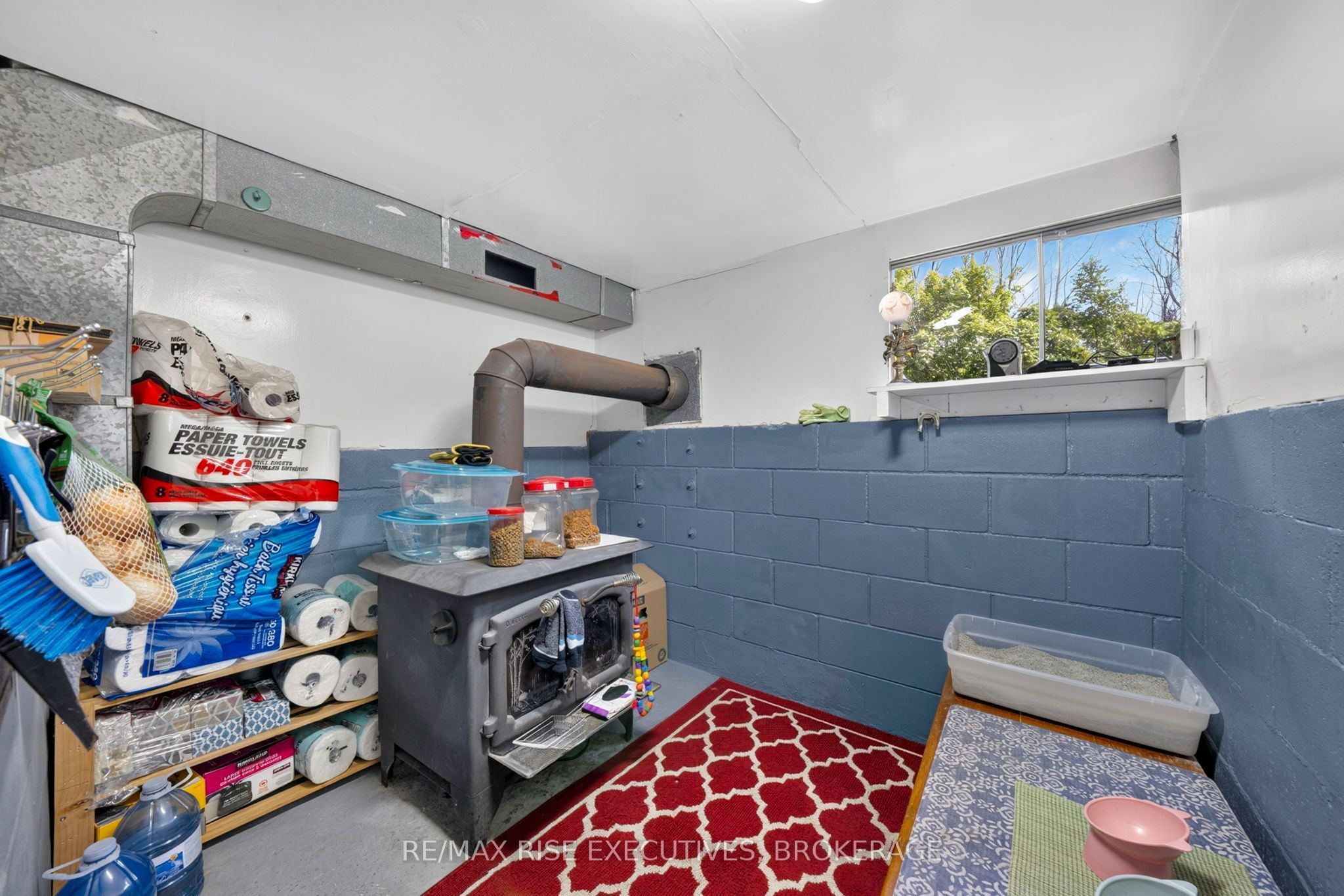 6900 Perth Road Property Photo 24