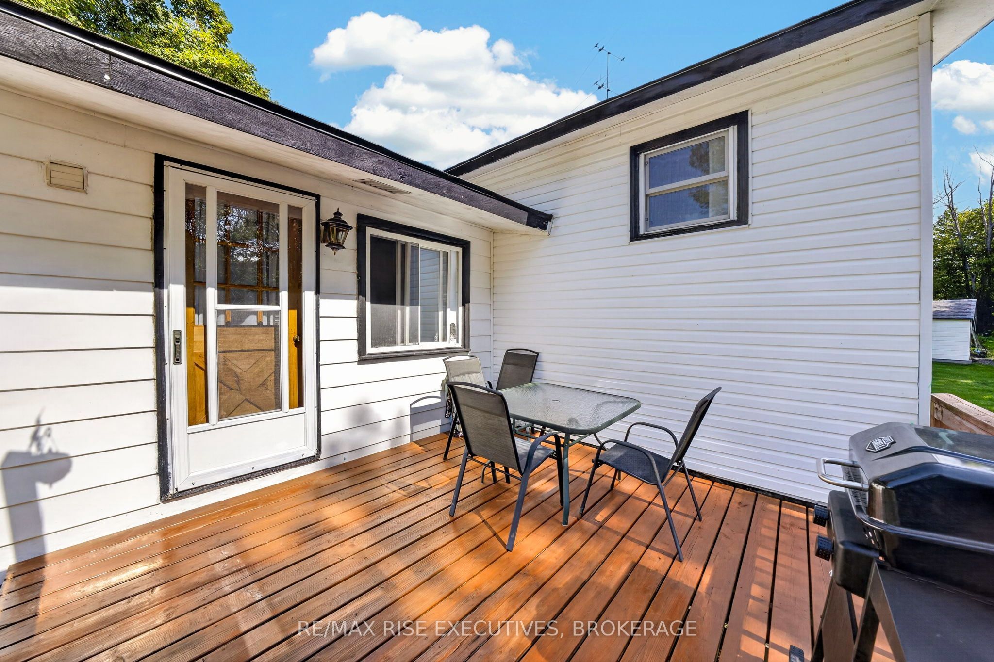 6900 Perth Road Property Photo 26