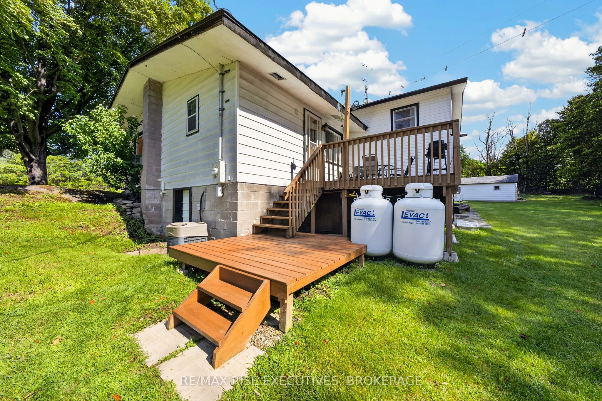 6900 Perth Road Property Photo 27