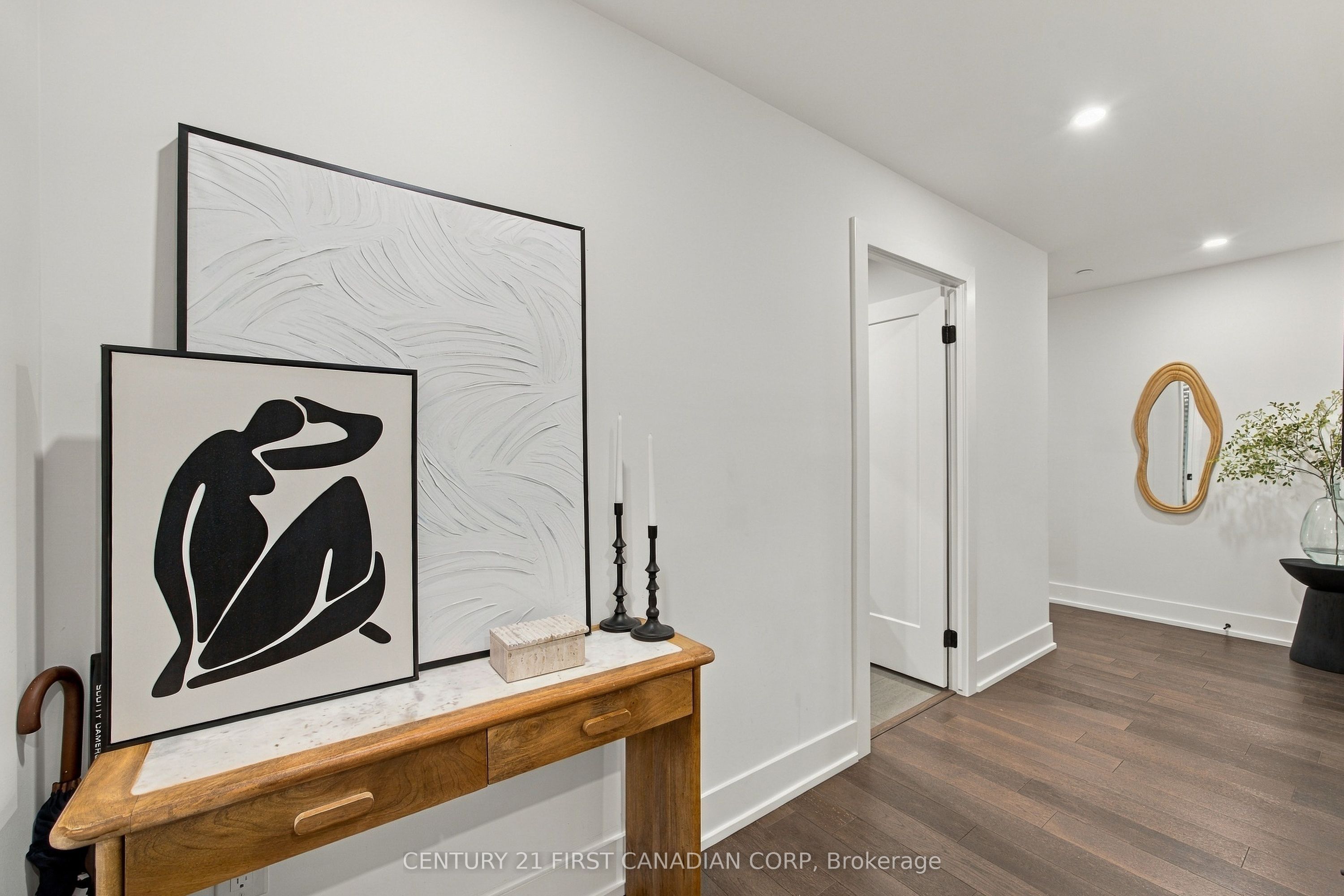 505 Talbot Street 2406 Property Photo 4