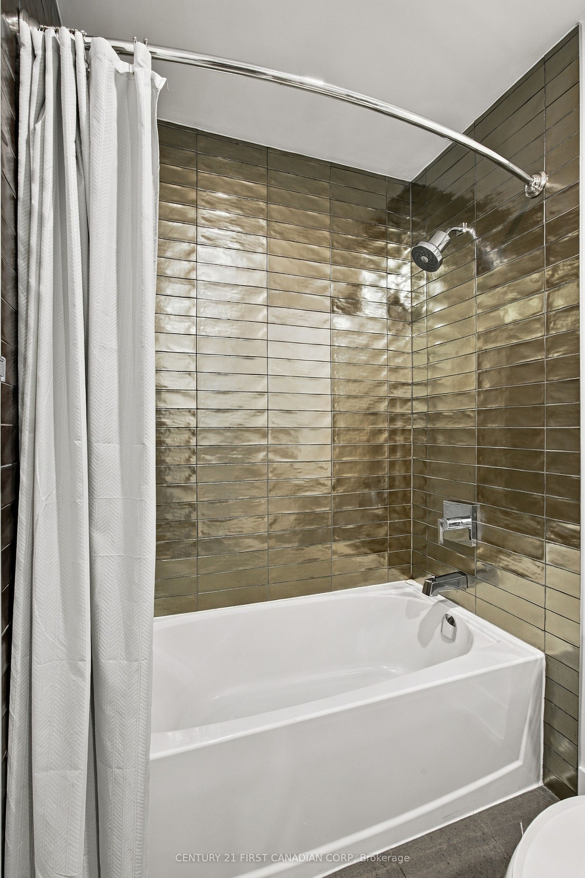 505 Talbot Street 2406 Property Photo 7