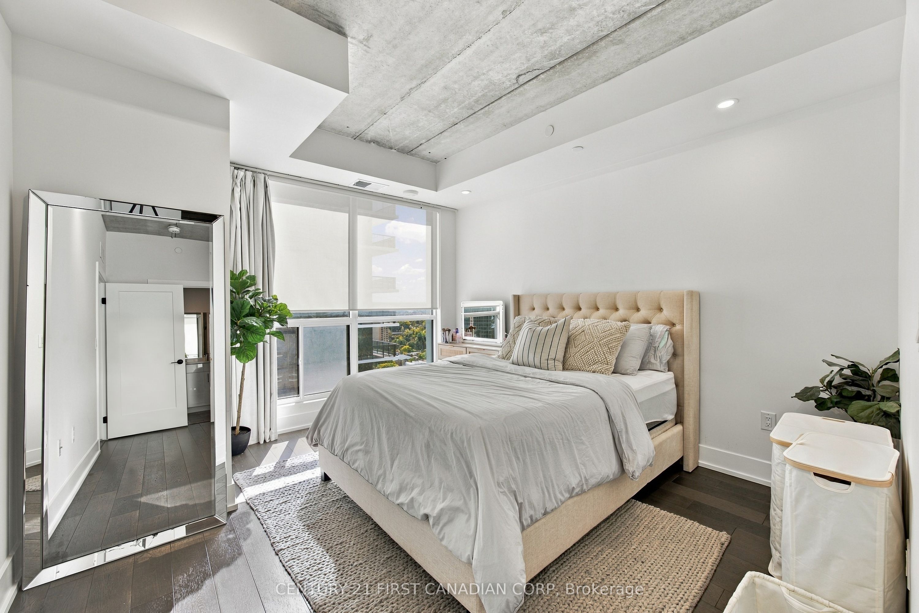 505 Talbot Street 2406 Property Photo 24