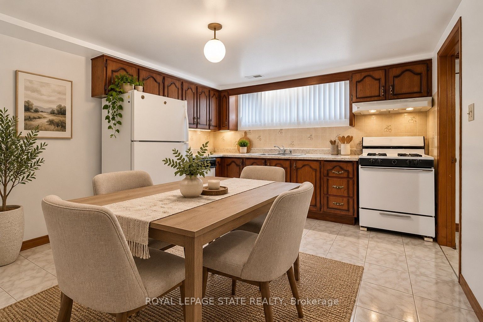 45 Worsley Road Property Photo 9
