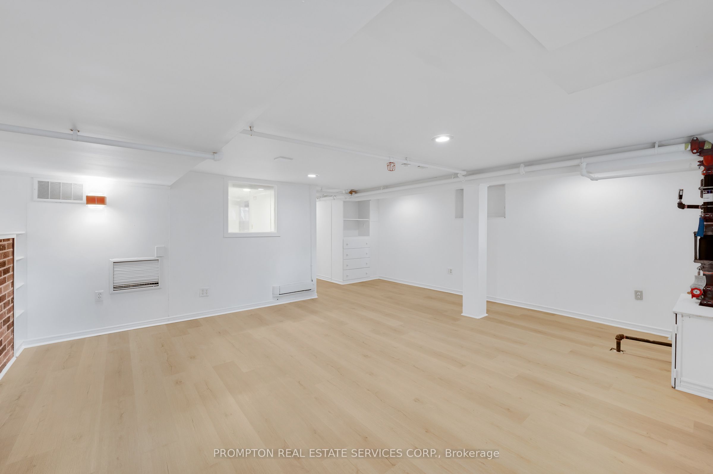 6 Kelso Street Property Photo 32