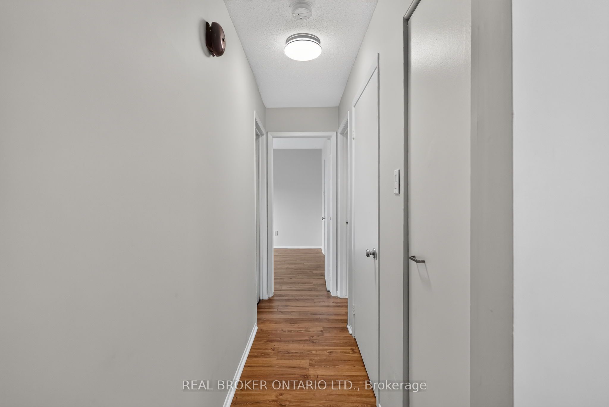 216 Viewmount Drive 118 Property Photo 13