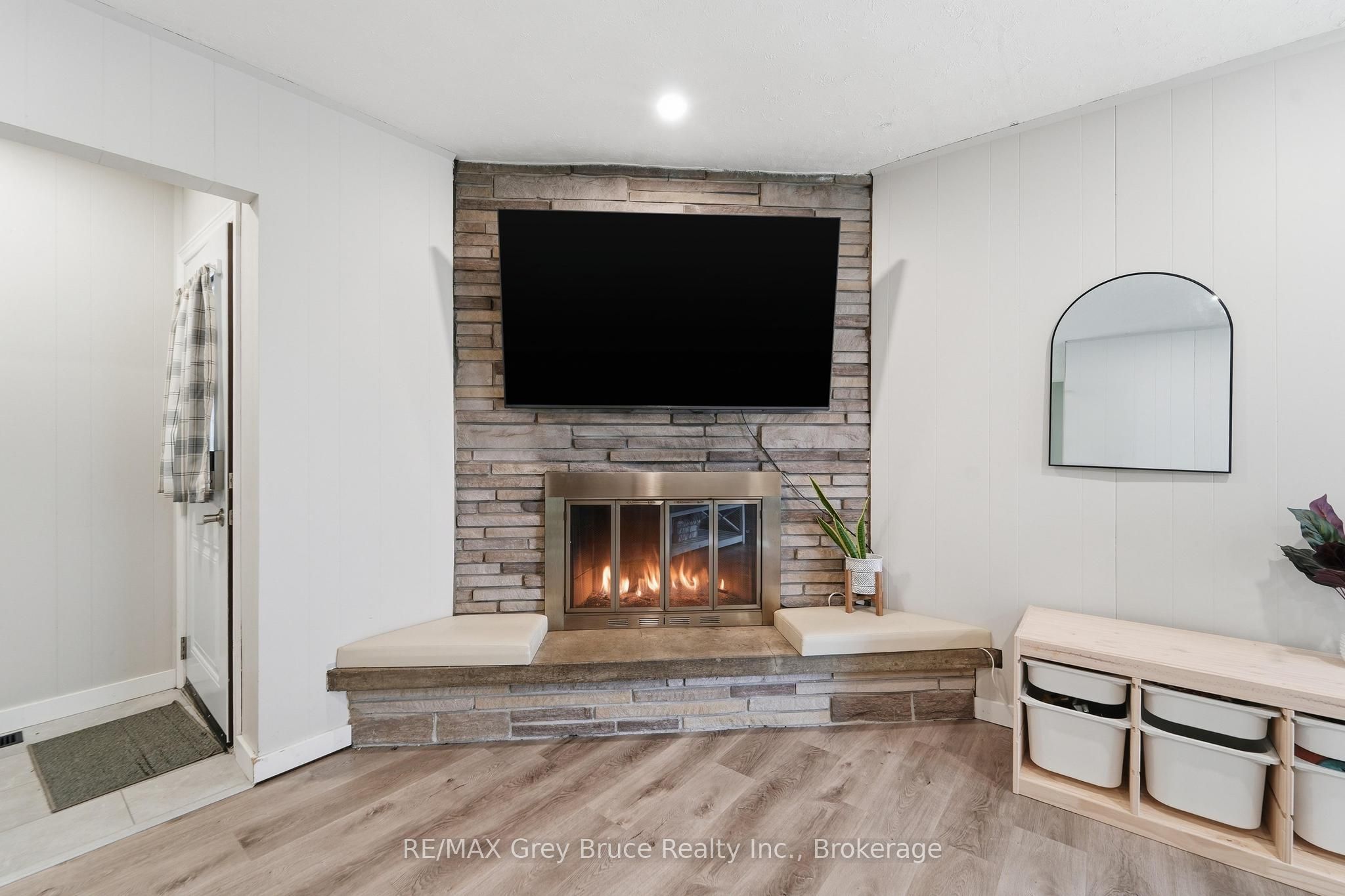 112 8th Street S Property Photo 19