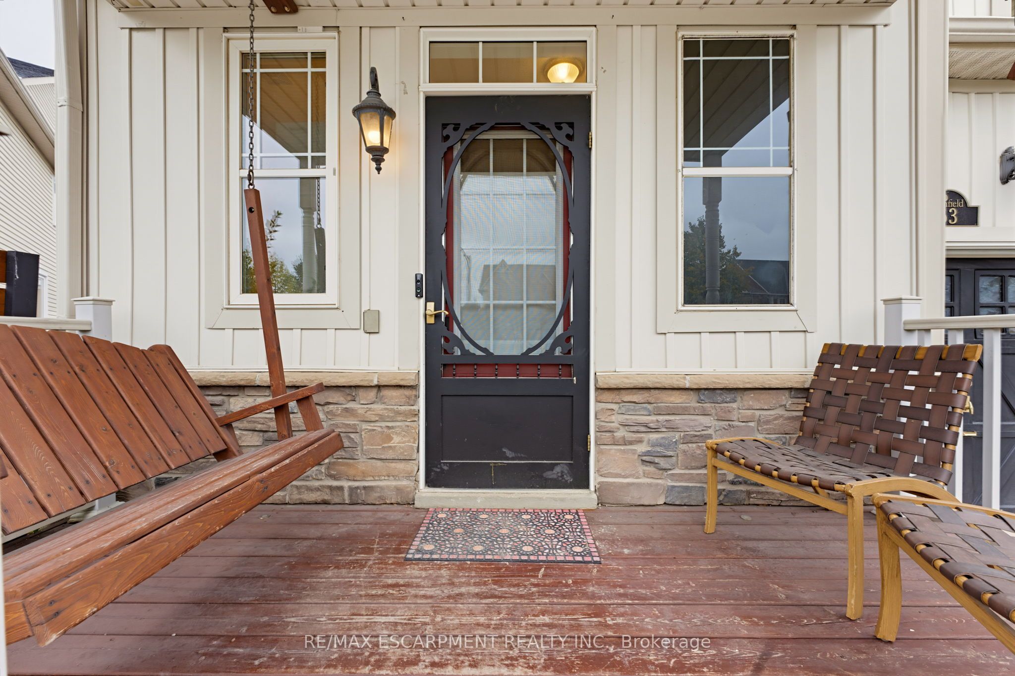 63 Golden Iris Crescent Property Photo 2