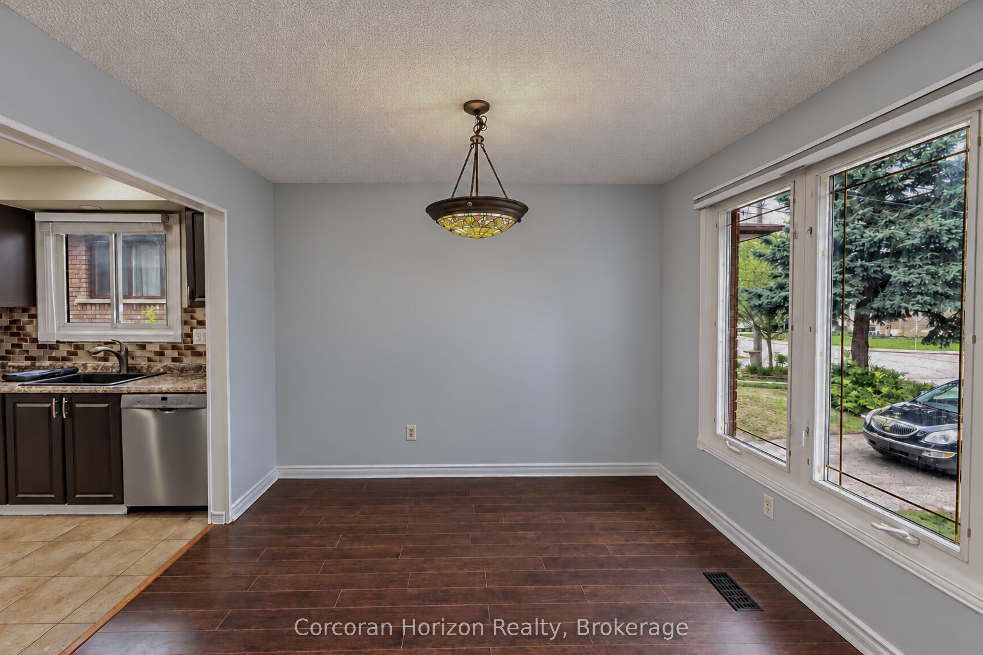 17 Taymall Street Property Photo 4