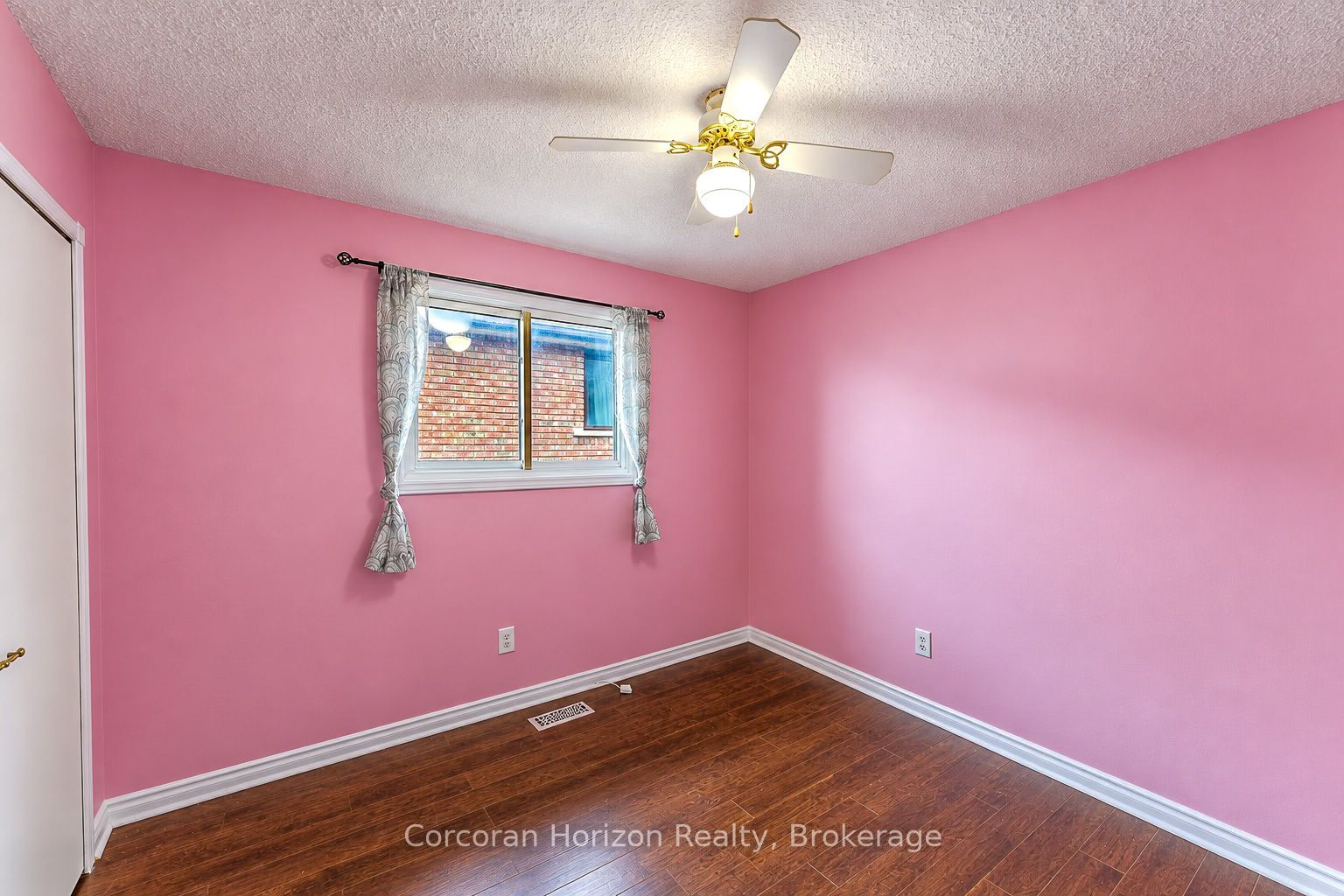 17 Taymall Street Property Photo 7