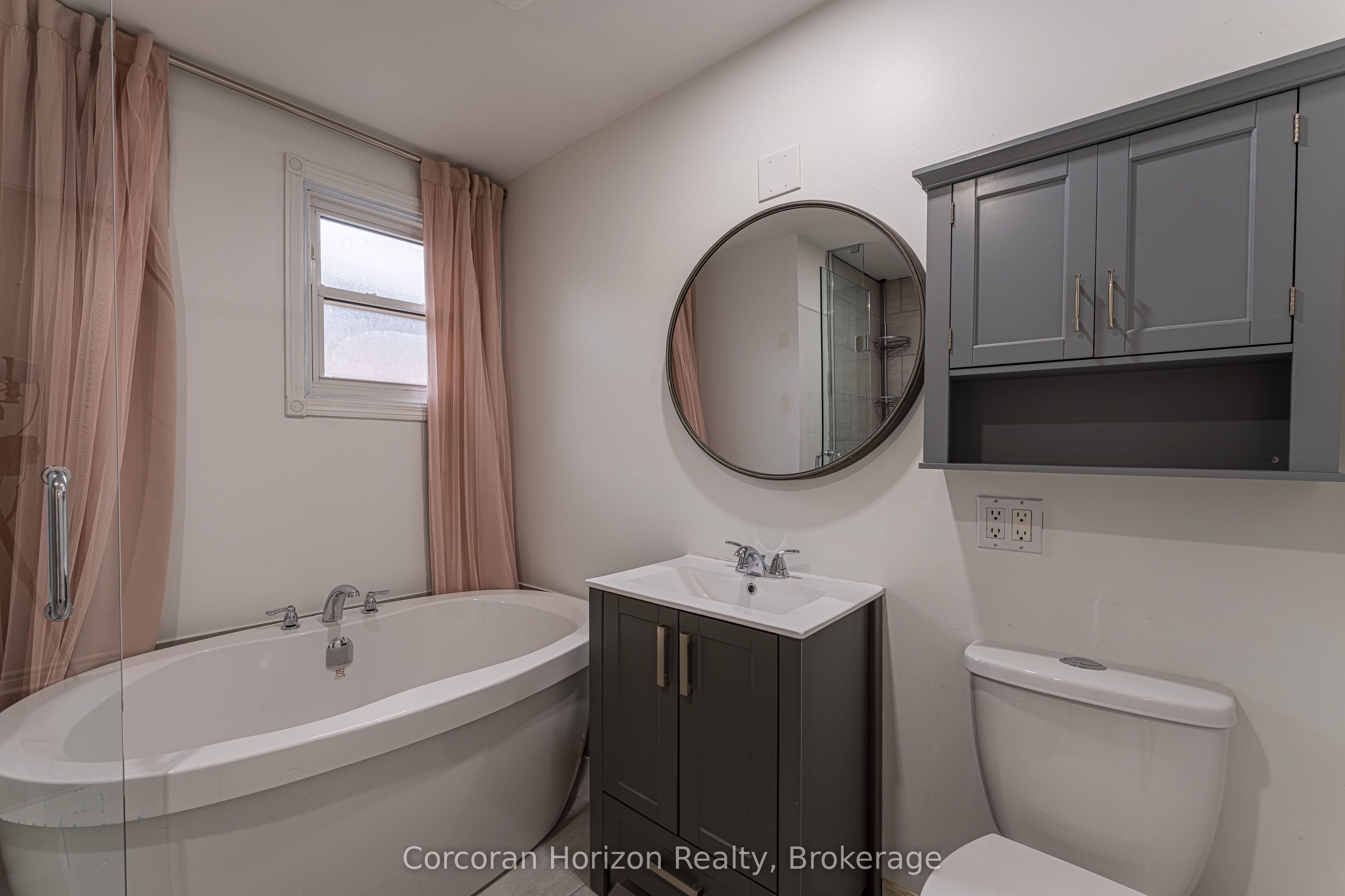 17 Taymall Street Property Photo 10