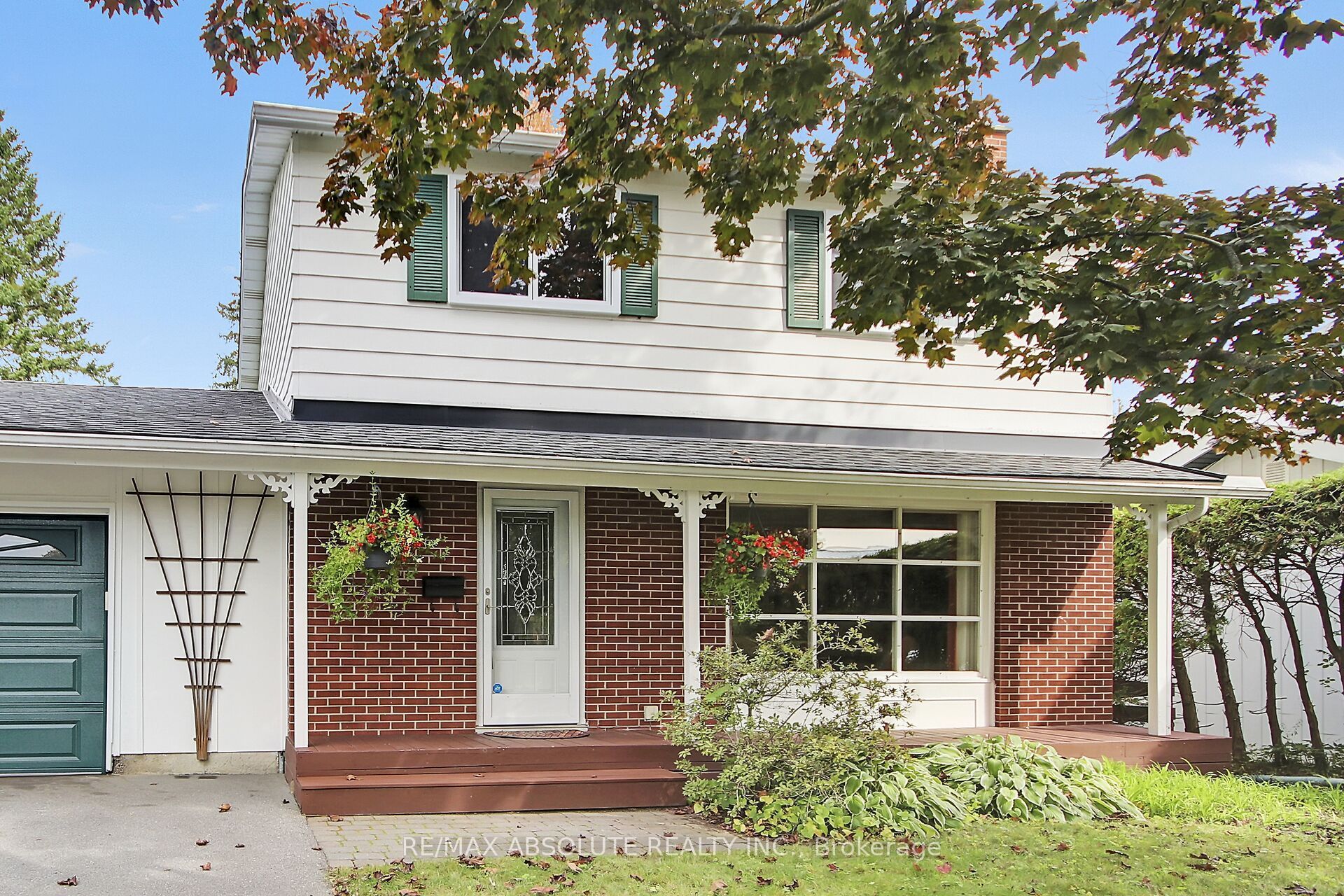 144 Old Colony Road Property Photo 2