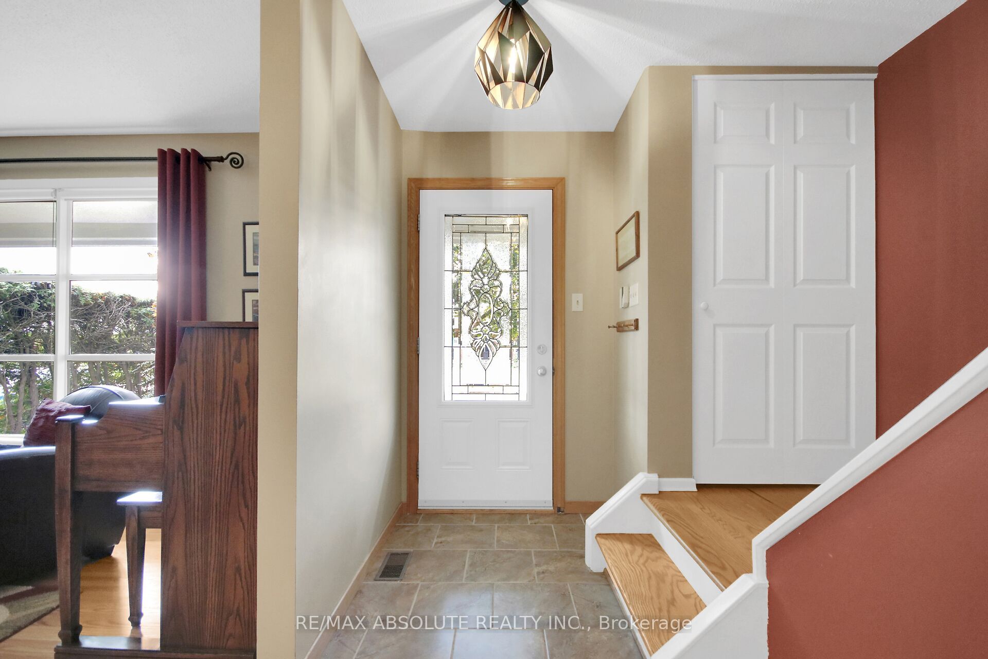 144 Old Colony Road Property Photo 4