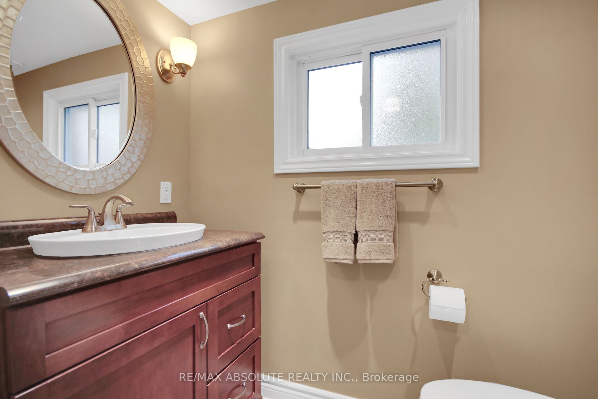 144 Old Colony Road Property Photo 16