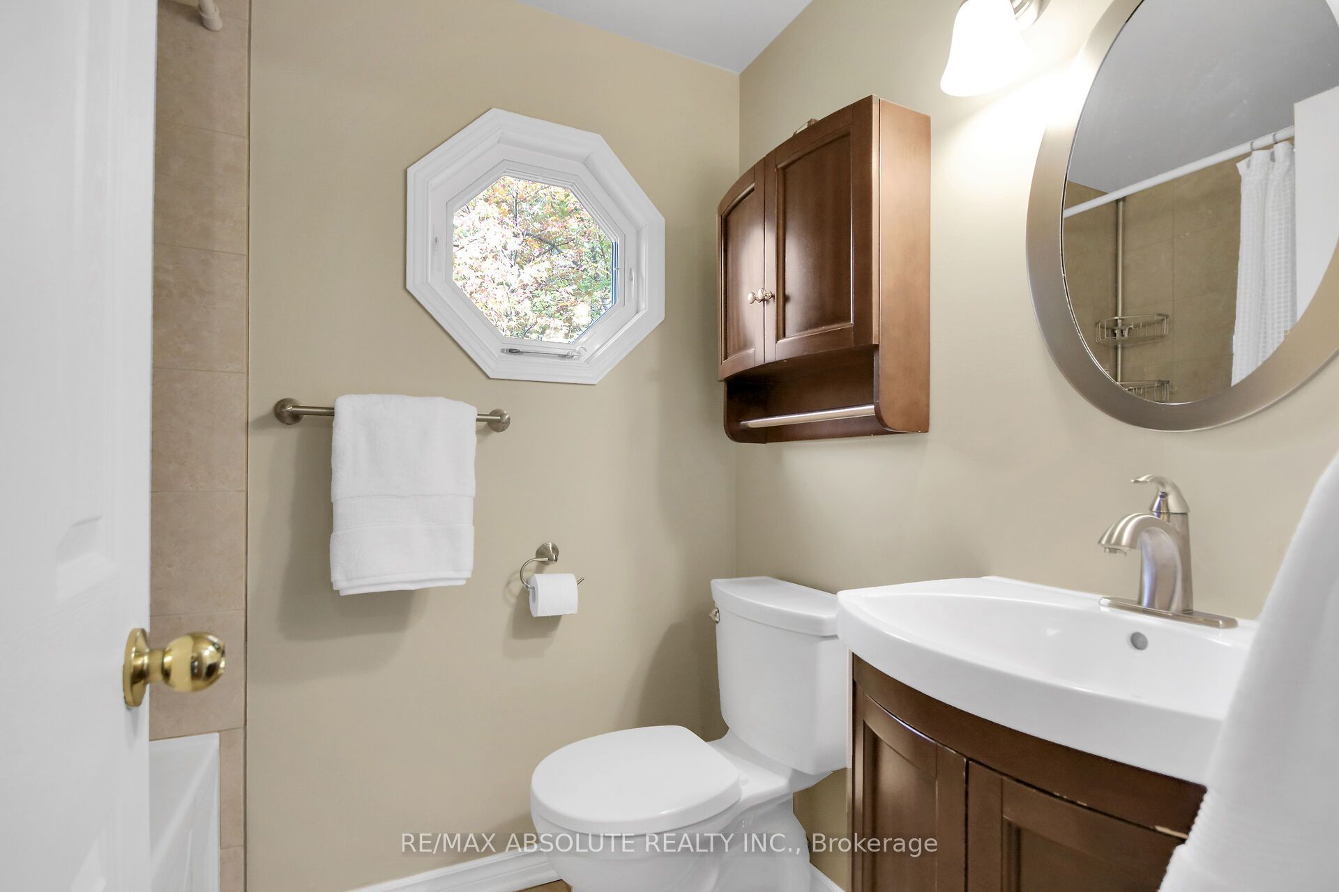144 Old Colony Road Property Photo 23