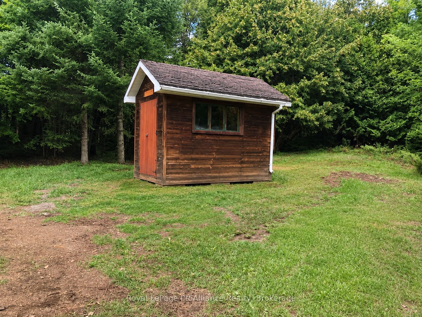 1883 South Road Property Photo 4