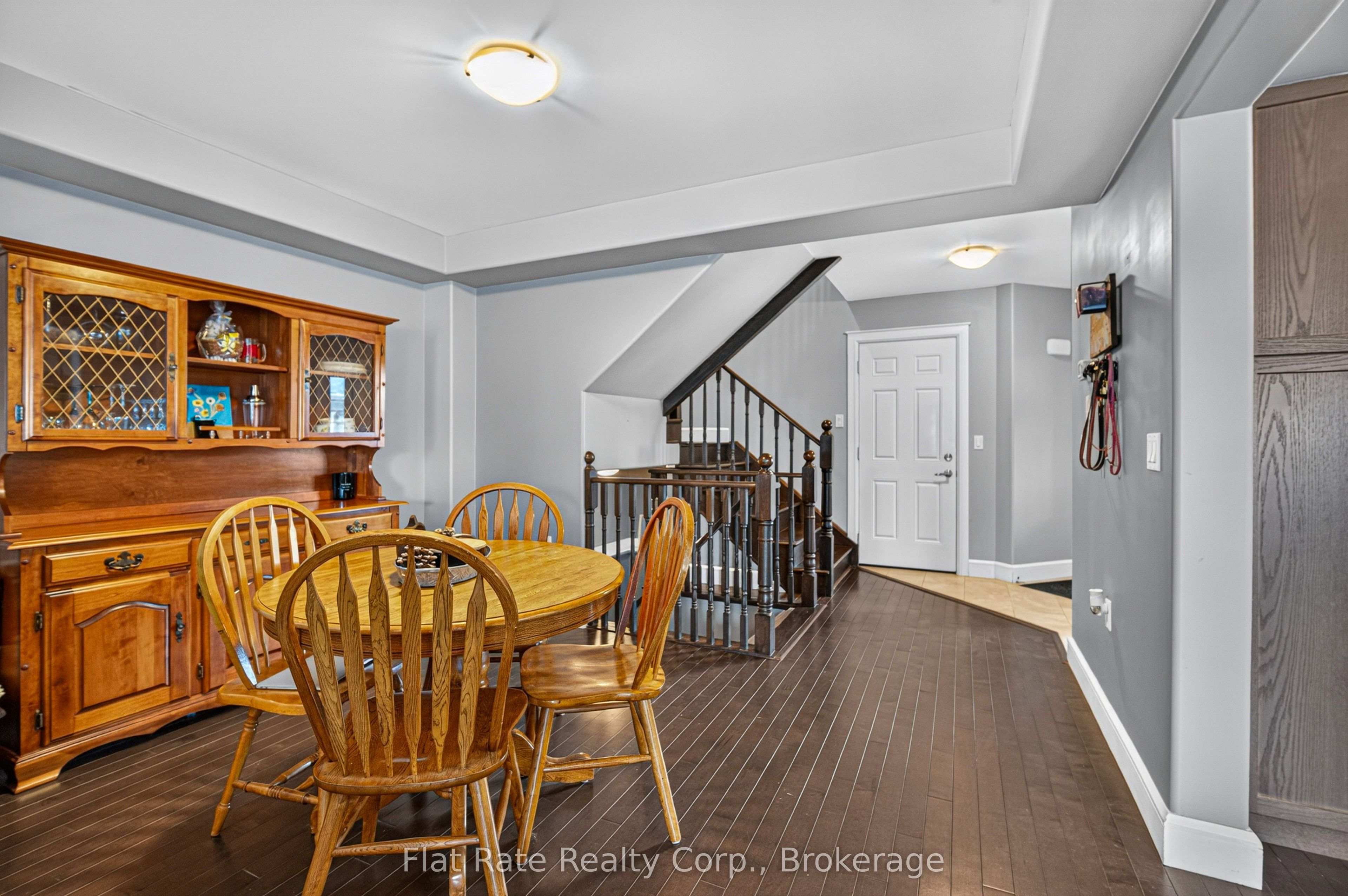 276 Louden Terrace Property Photo 7