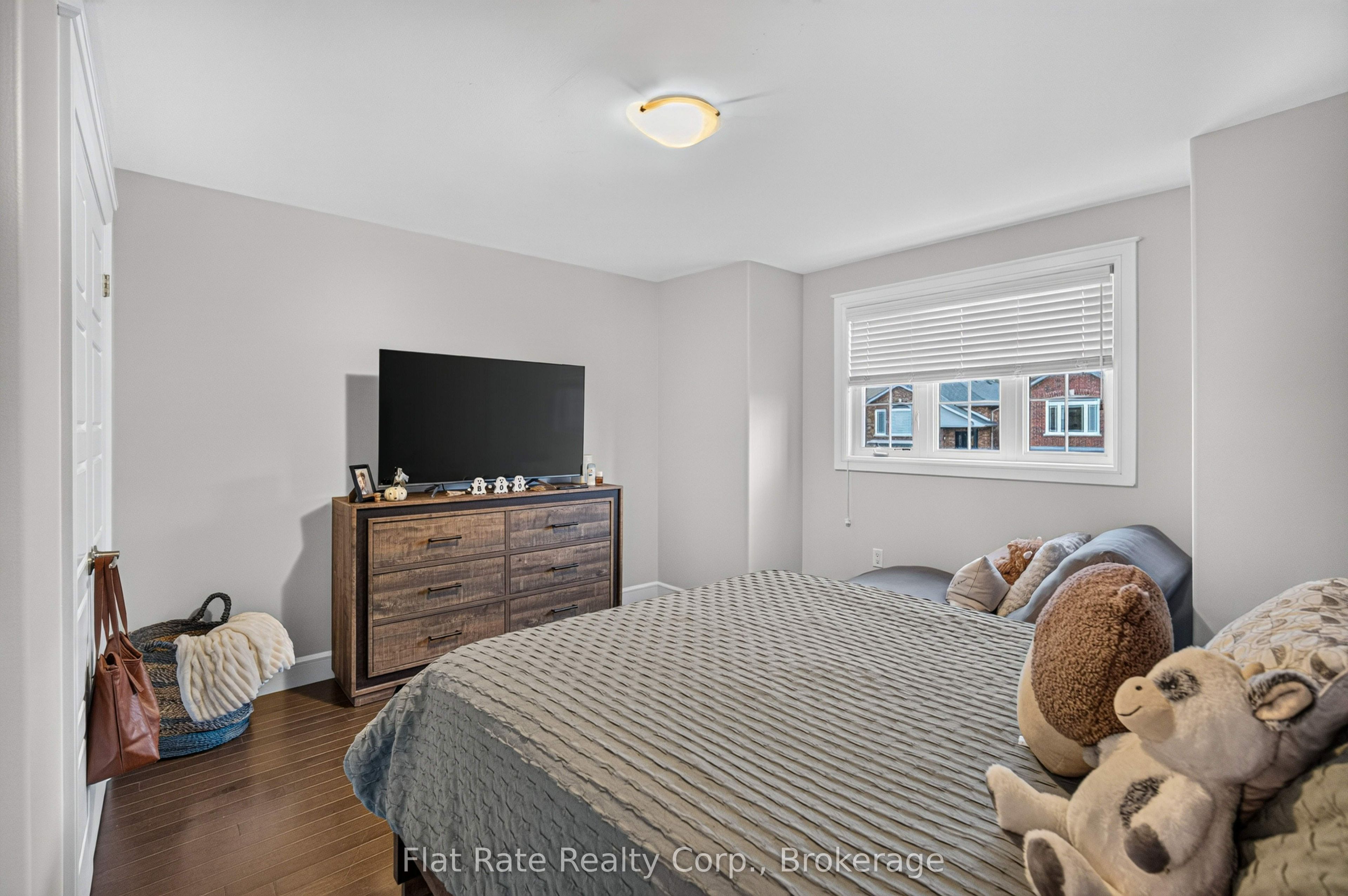276 Louden Terrace Property Photo 25