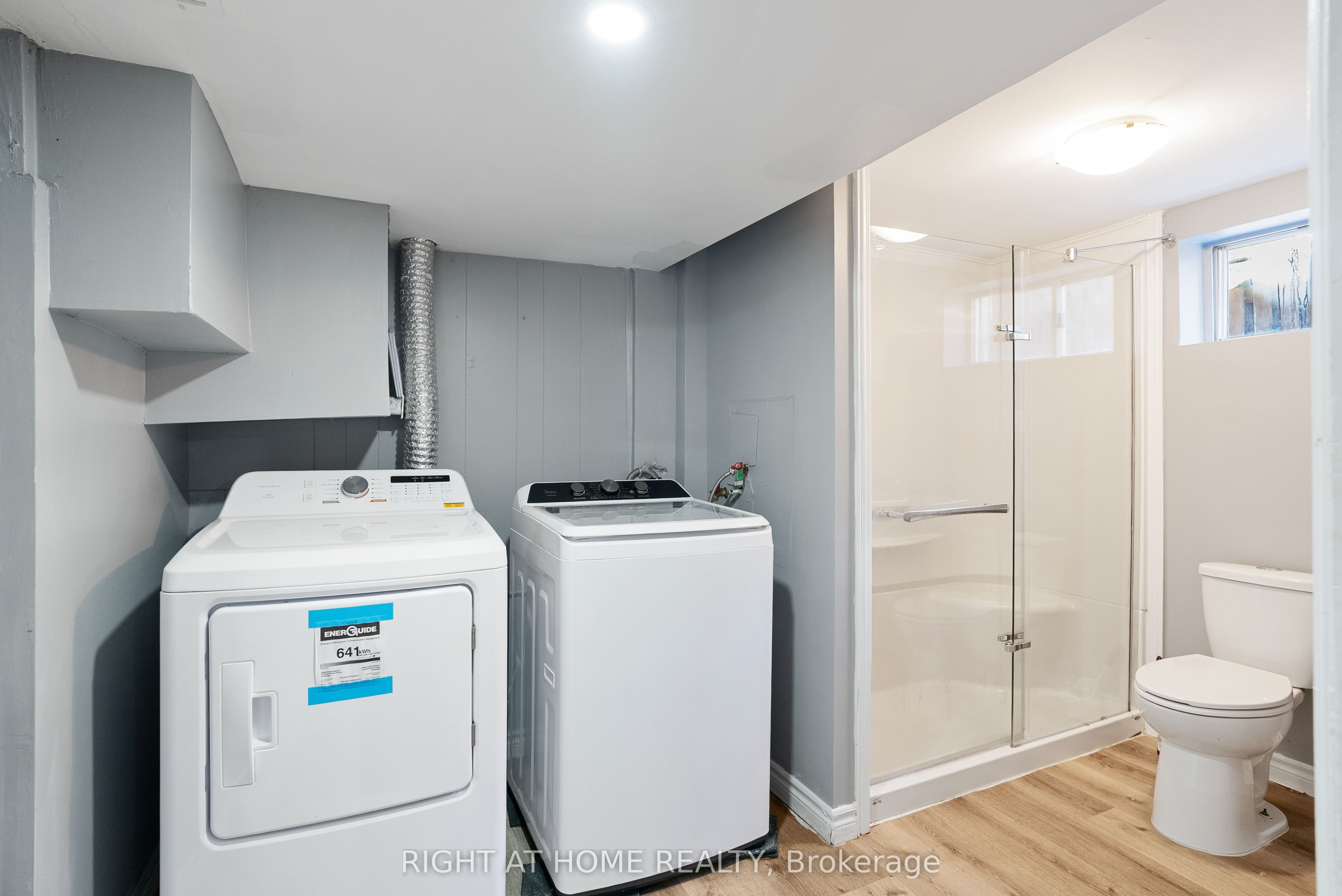 236 Highbury Avenue N Property Photo 29