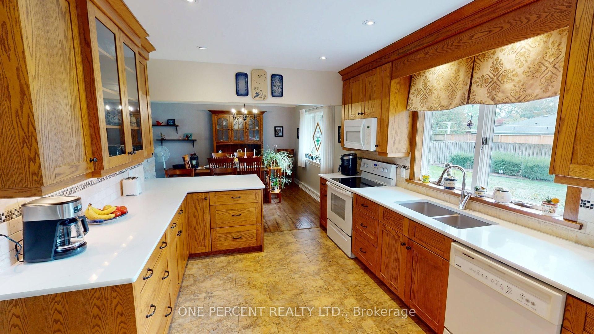 16 Daleview Crescent Property Photo 4
