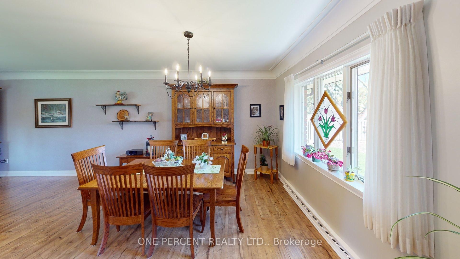 16 Daleview Crescent Property Photo 8