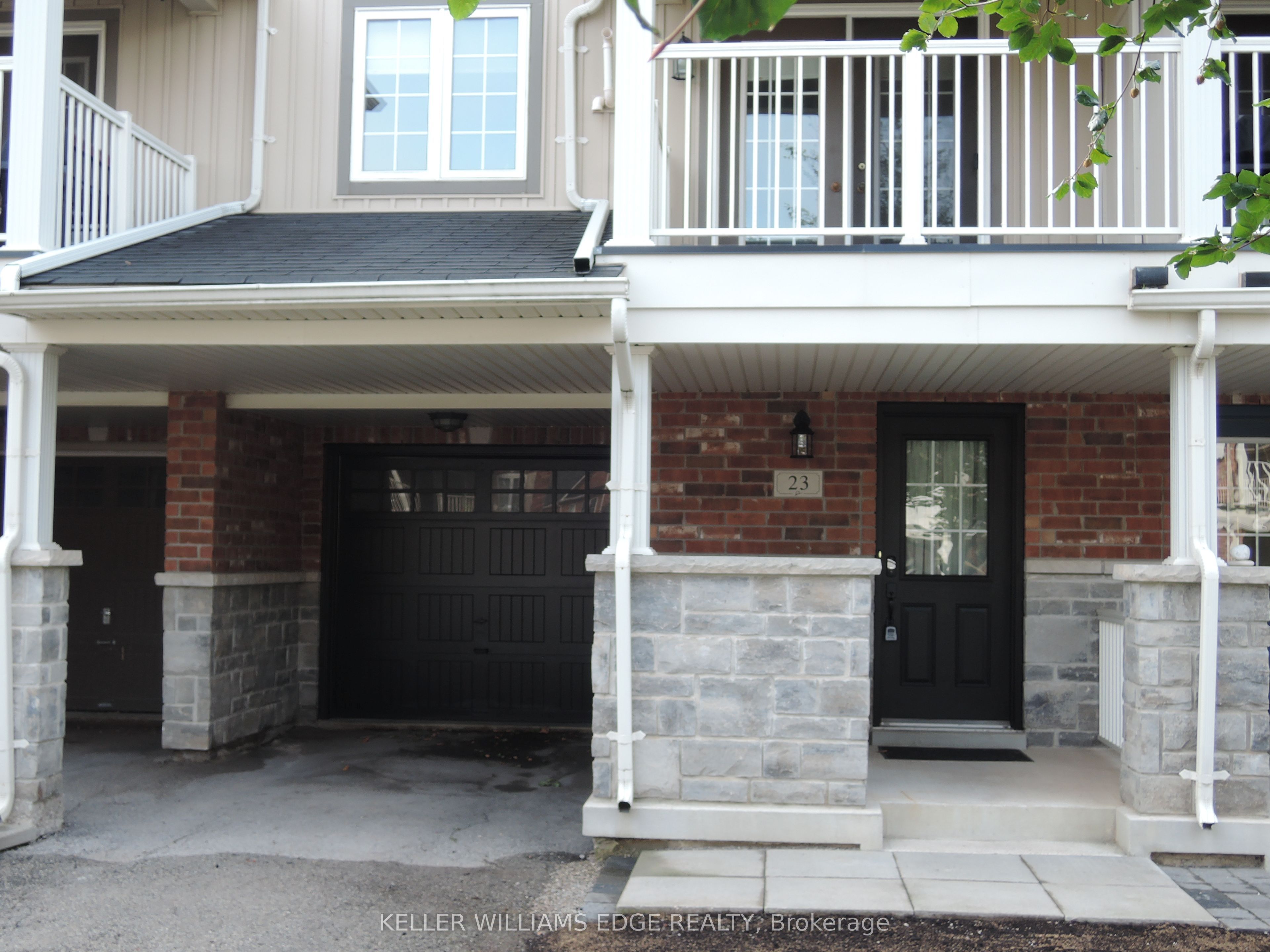 23 Nisbet Boulevard Property Photo 2