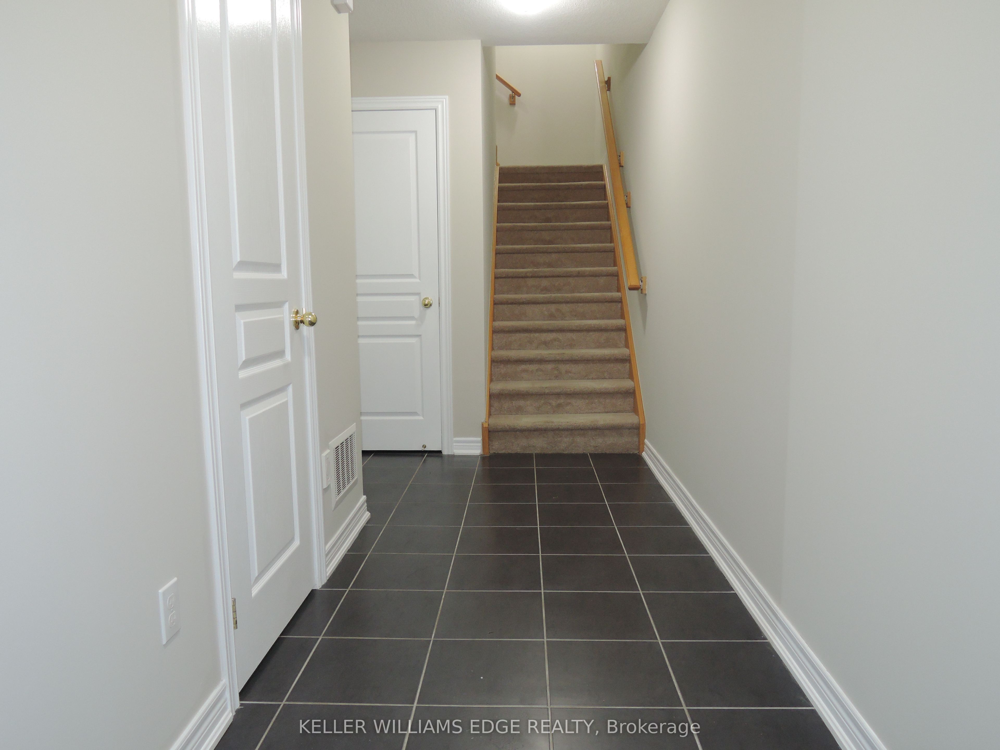 23 Nisbet Boulevard Property Photo 6