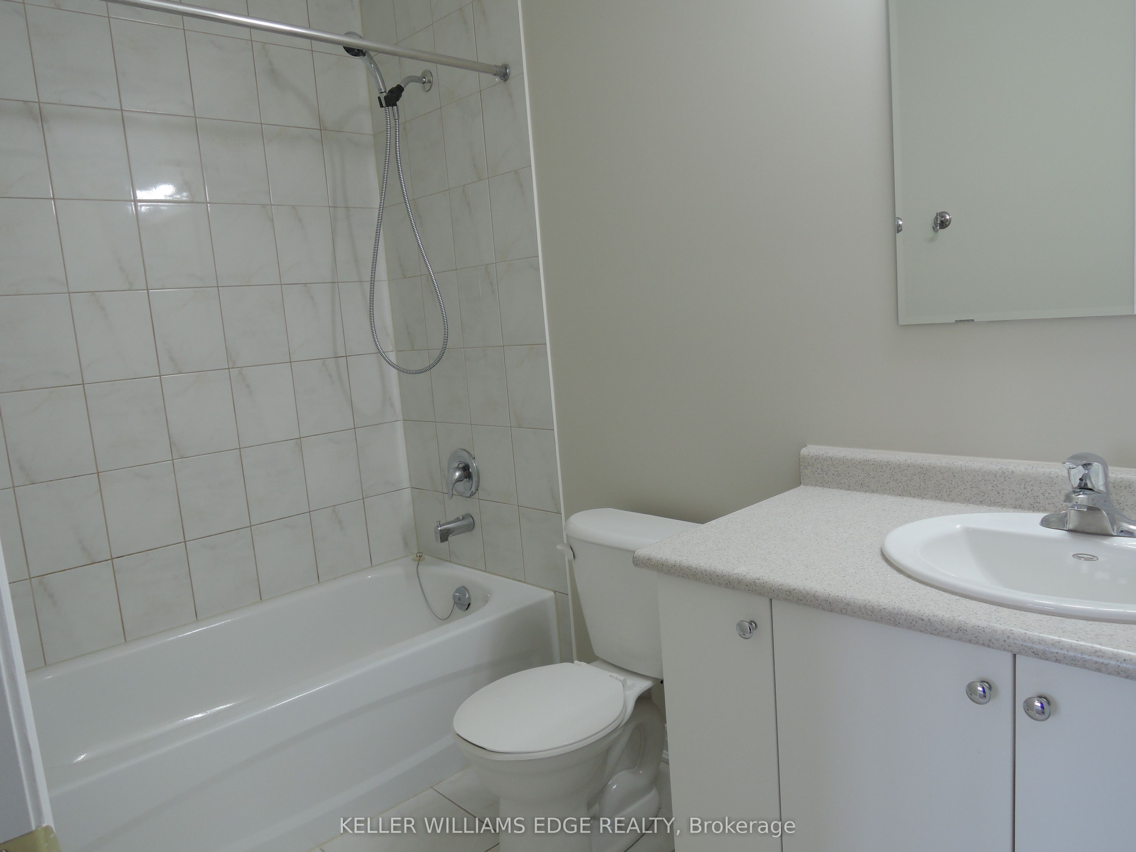 23 Nisbet Boulevard Property Photo 20