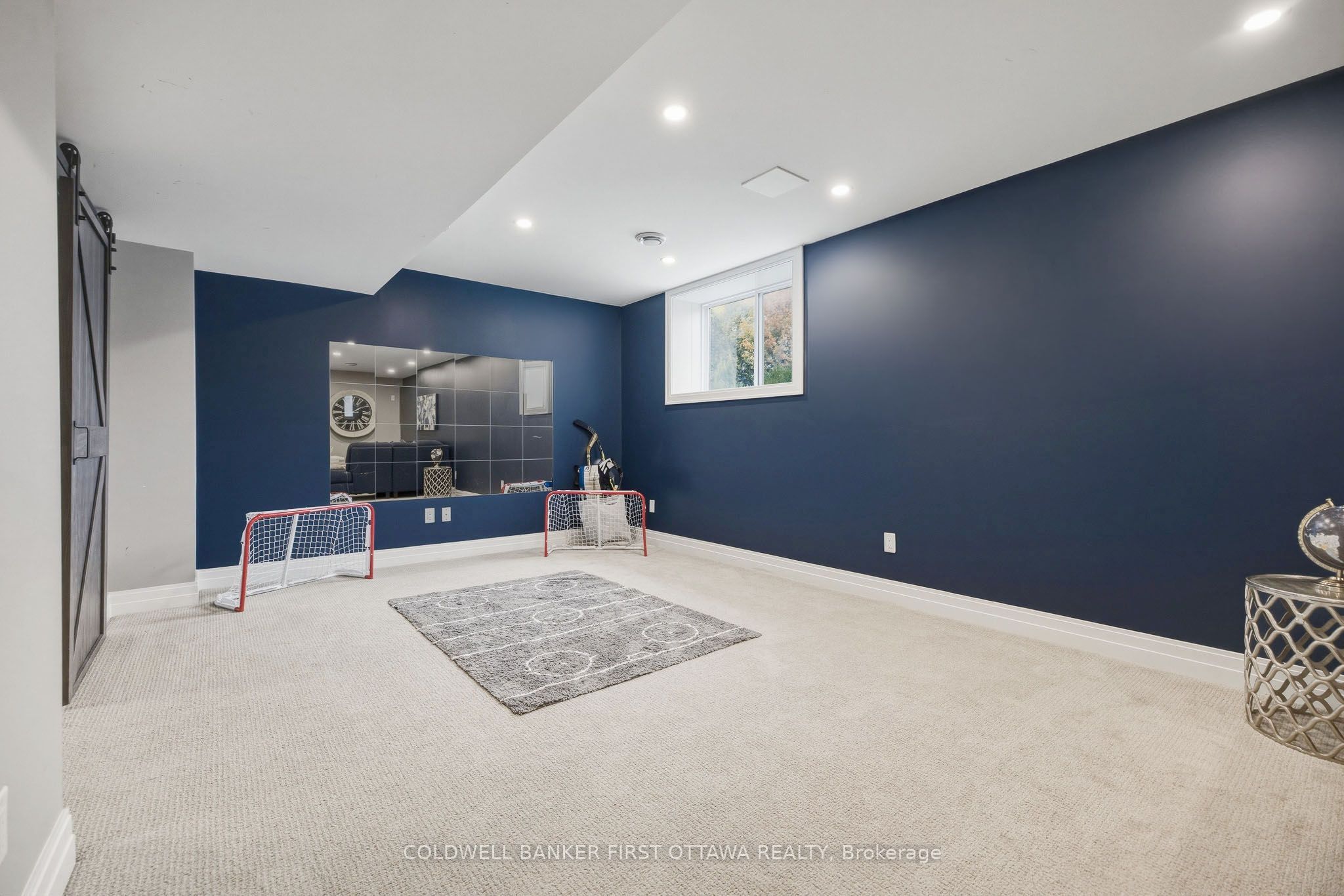 529 Adamson Crescent Property Photo 37