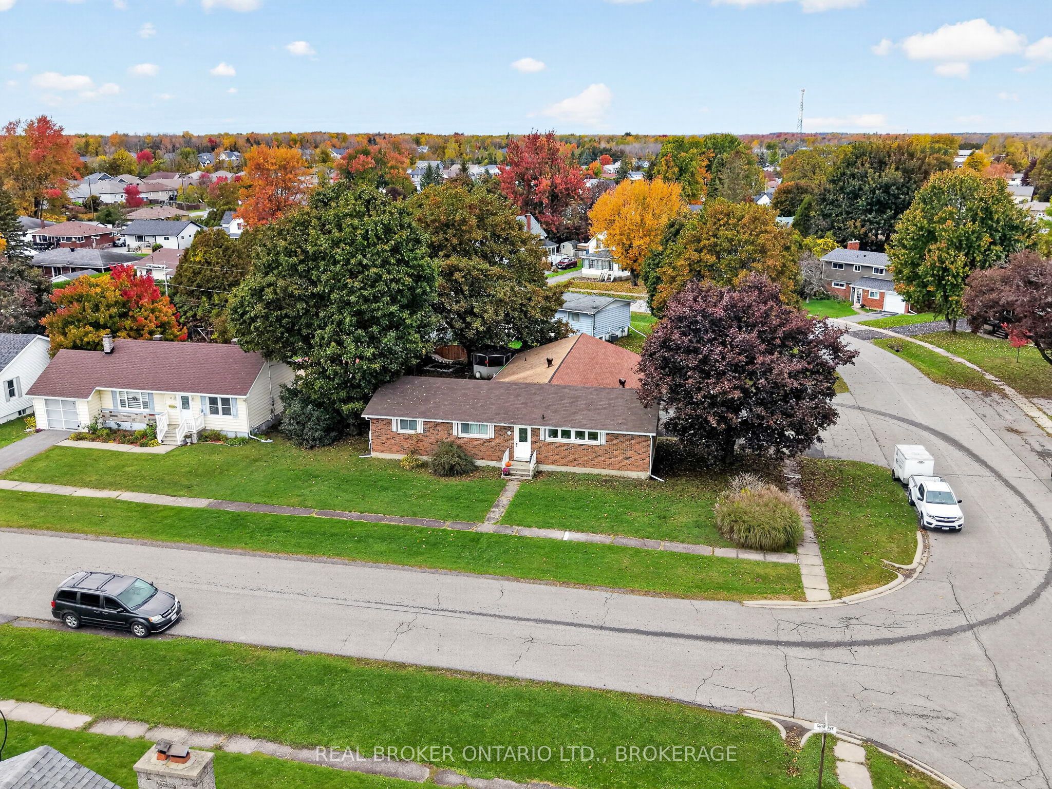 15 Gray Avenue Property Photo 5