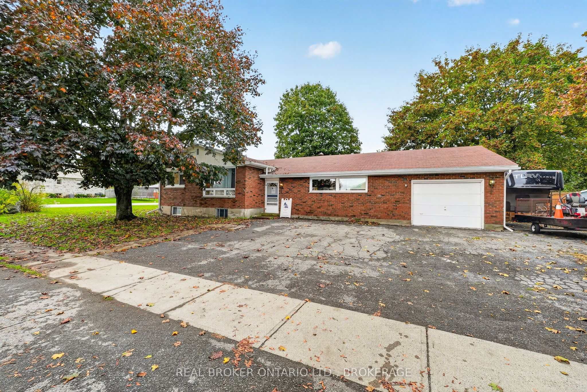 15 Gray Avenue Property Photo 13