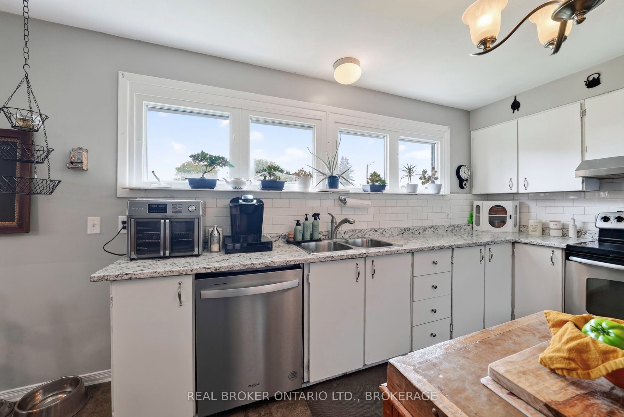 15 Gray Avenue Property Photo 23