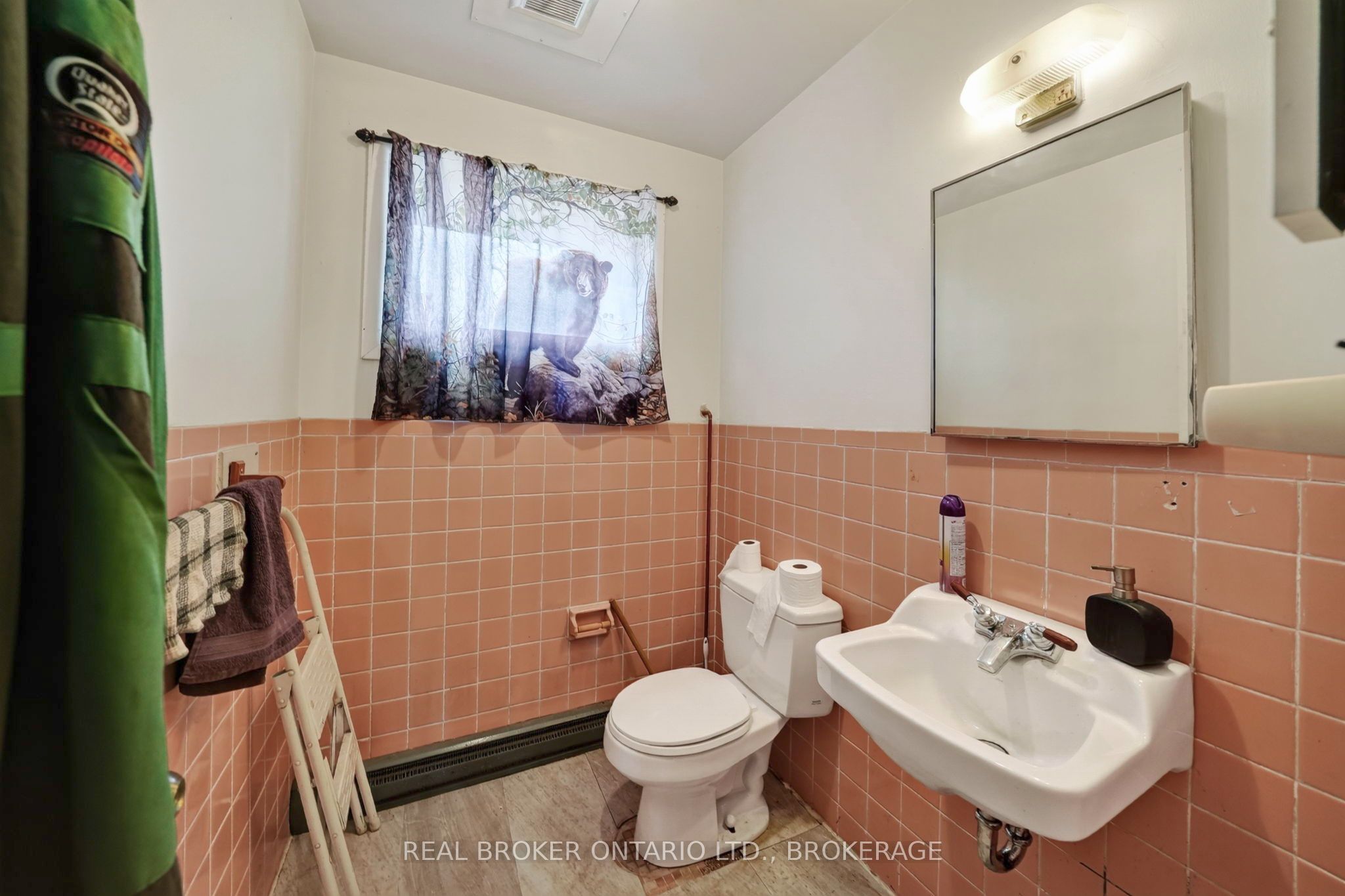 15 Gray Avenue Property Photo 43