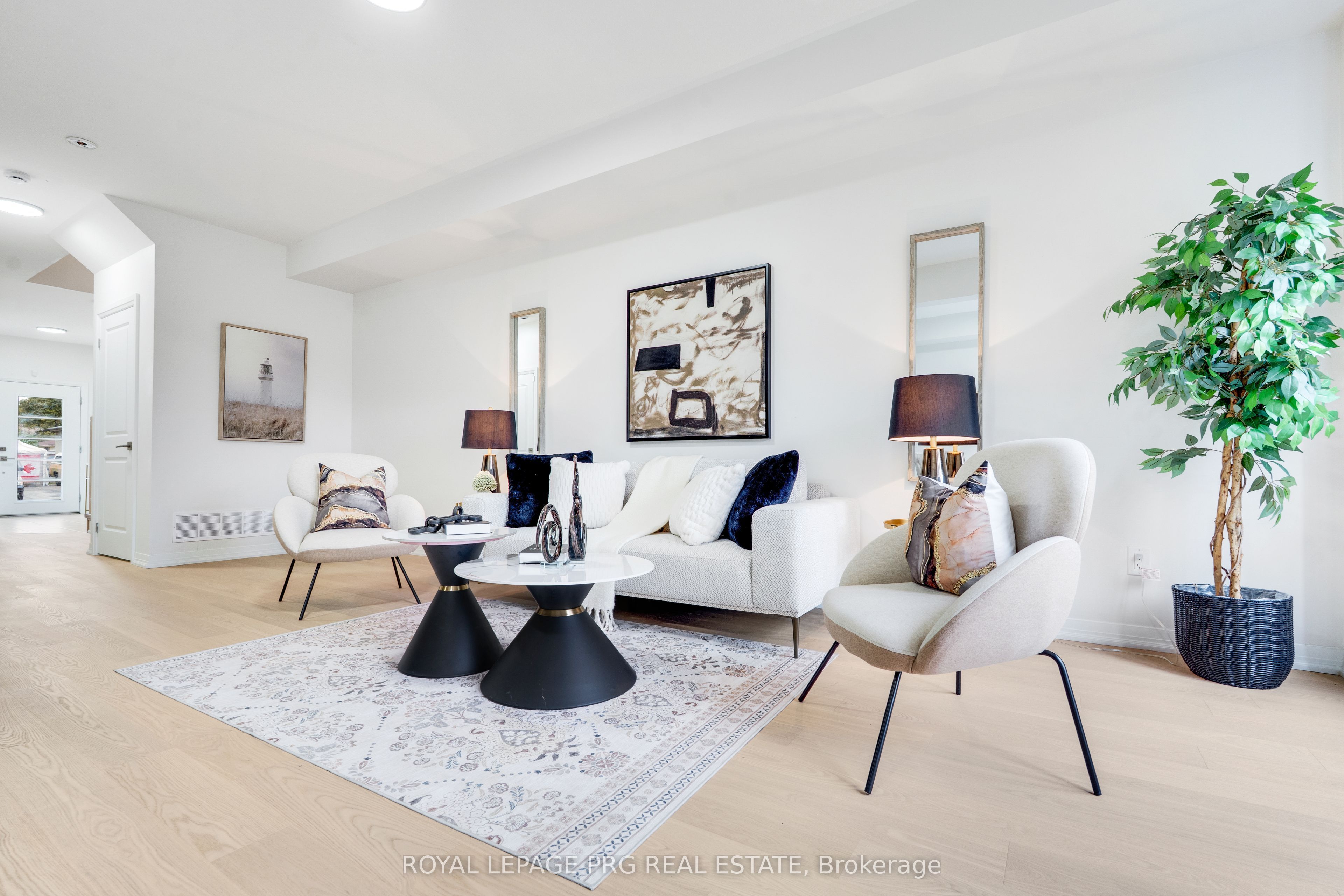 6631 Cropp Street Property Photo 17