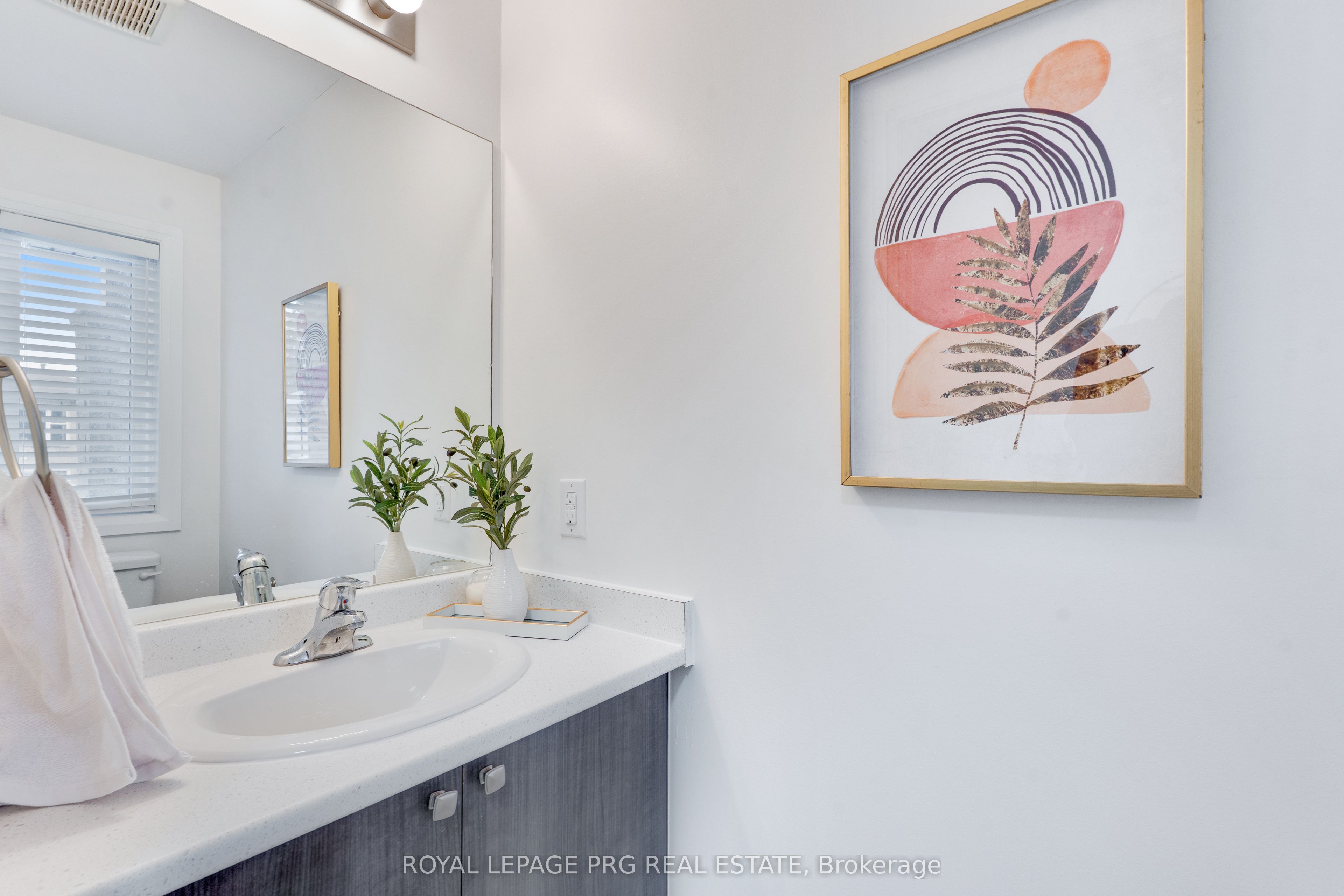 6631 Cropp Street Property Photo 18