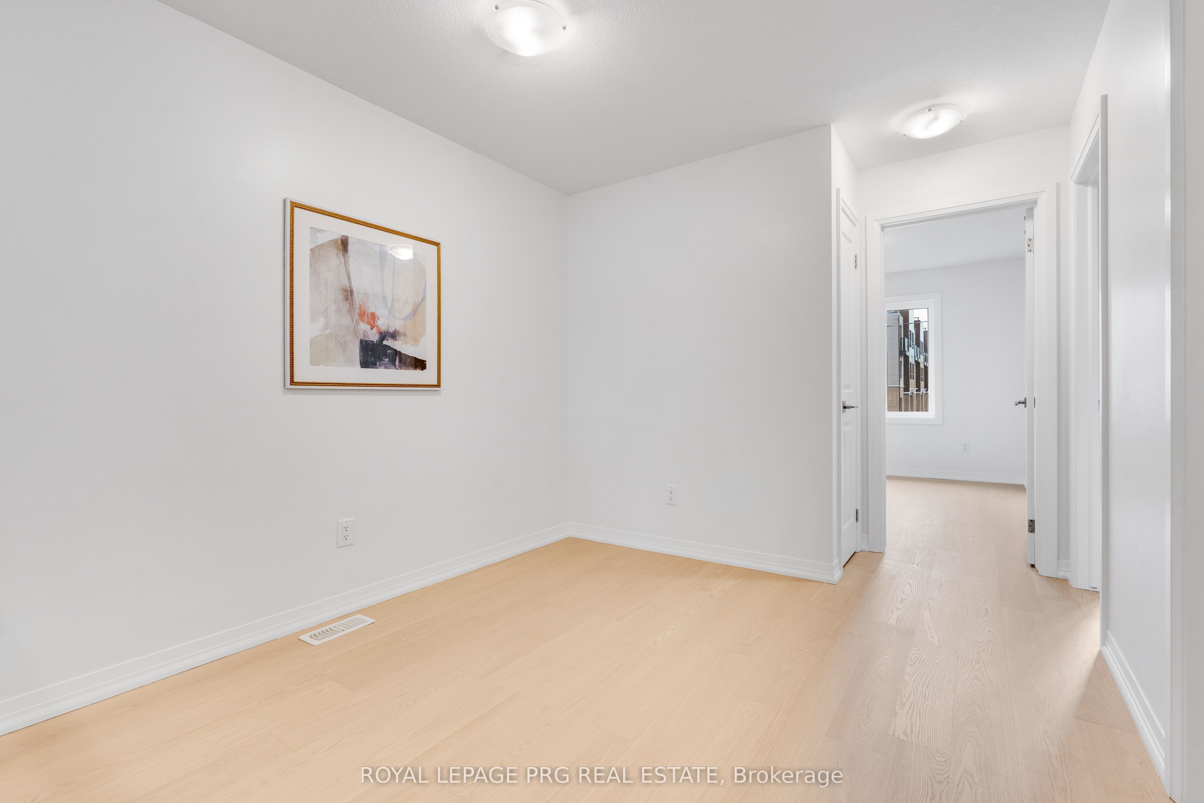 6631 Cropp Street Property Photo 21