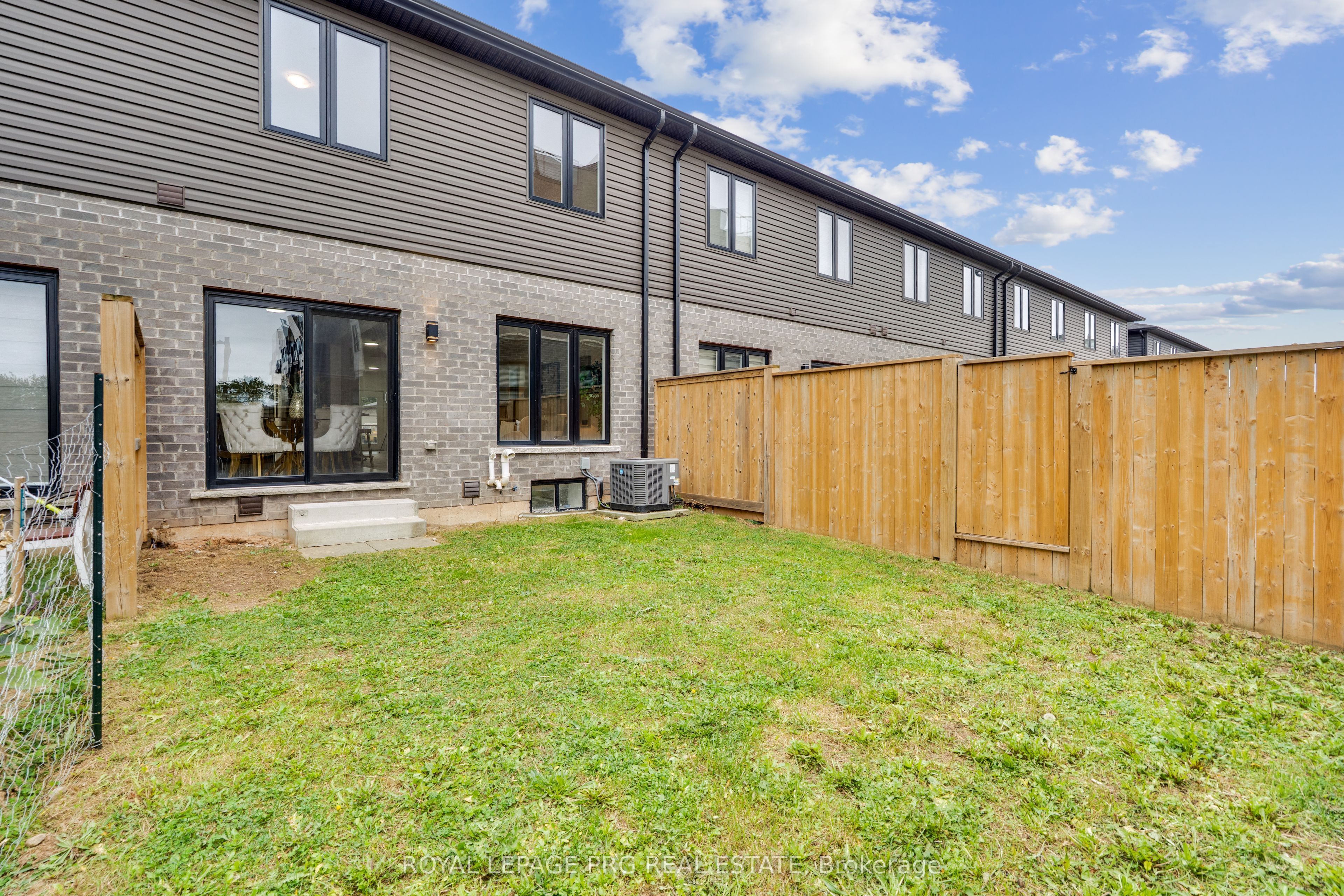 6631 Cropp Street Property Photo 39