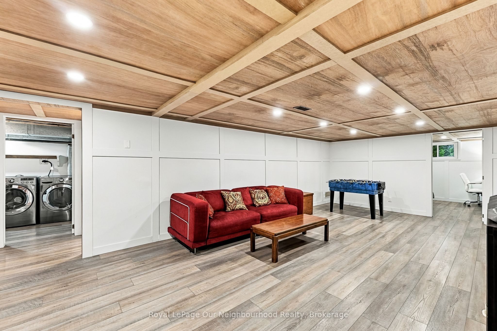 105 Sanford Street Property Photo 27
