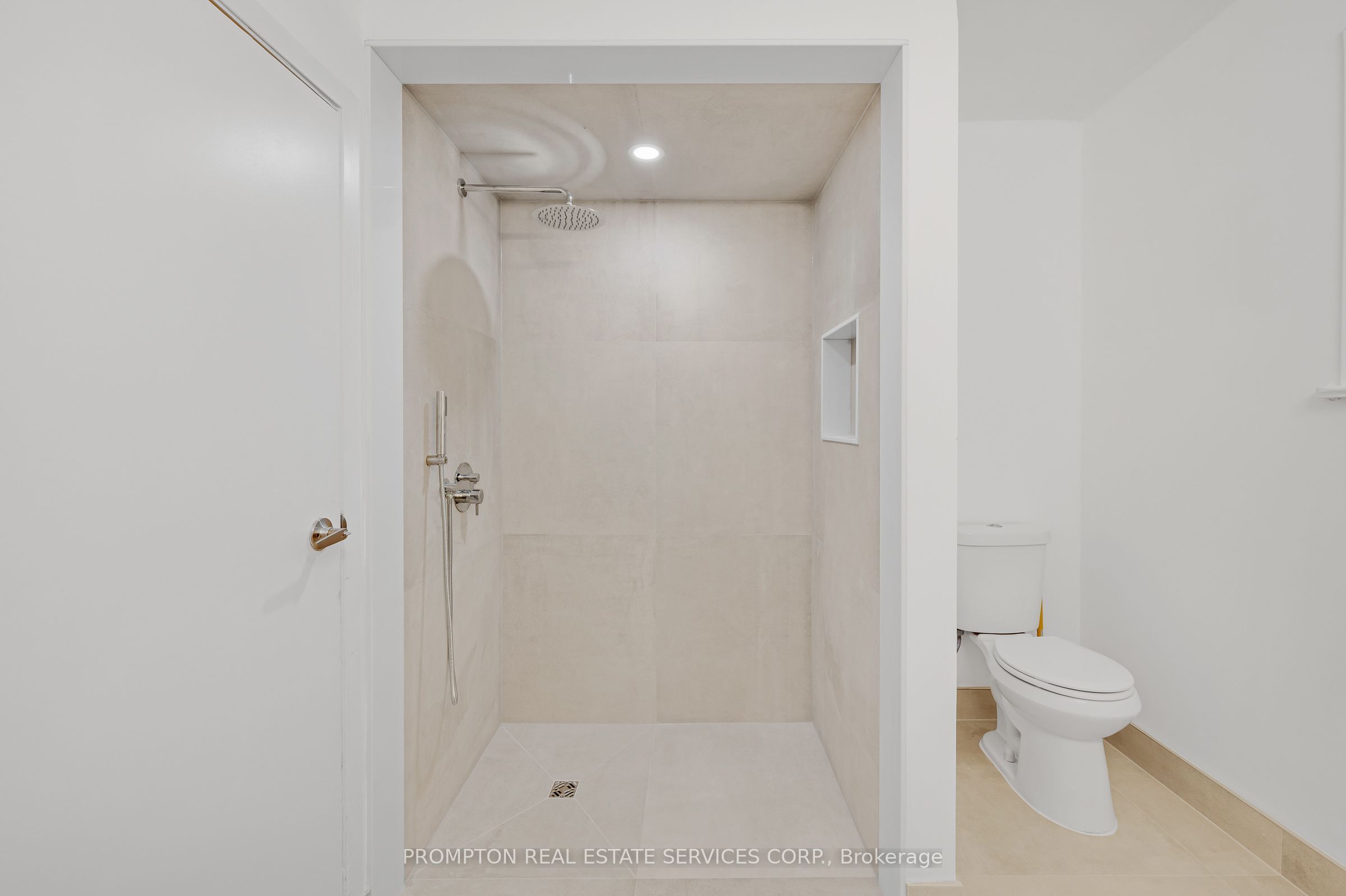 6 Kelso Street Property Photo 11